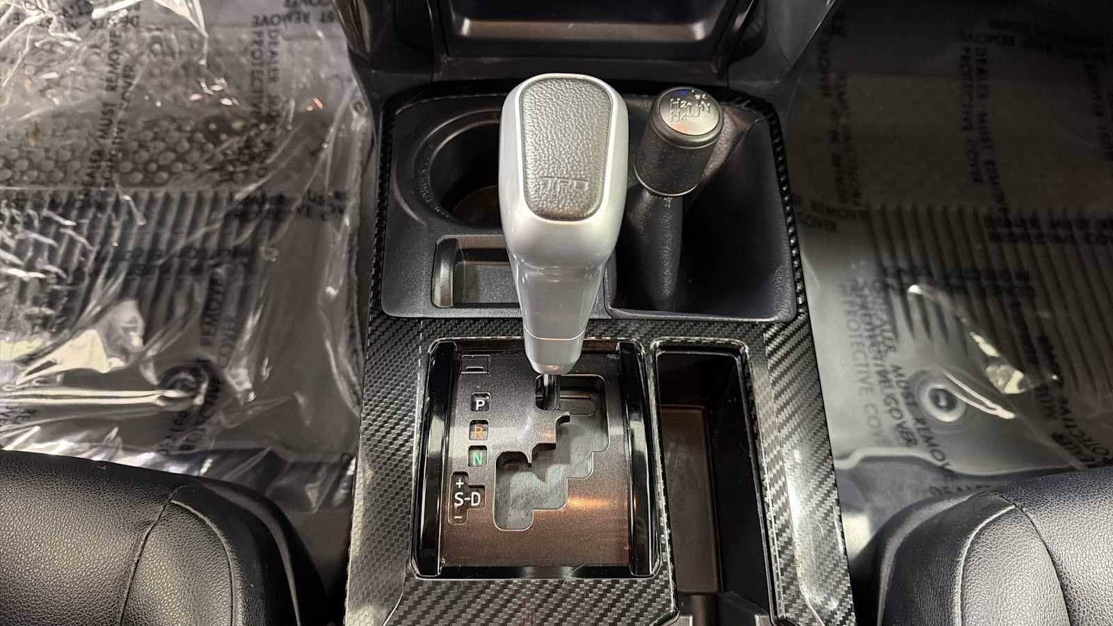 Thumbnail: 2022 Toyota 4Runner - 22