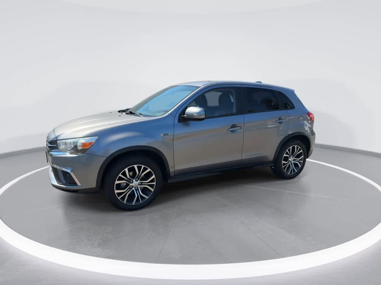 Thumbnail: 2018 Mitsubishi Outlander Sport - 4