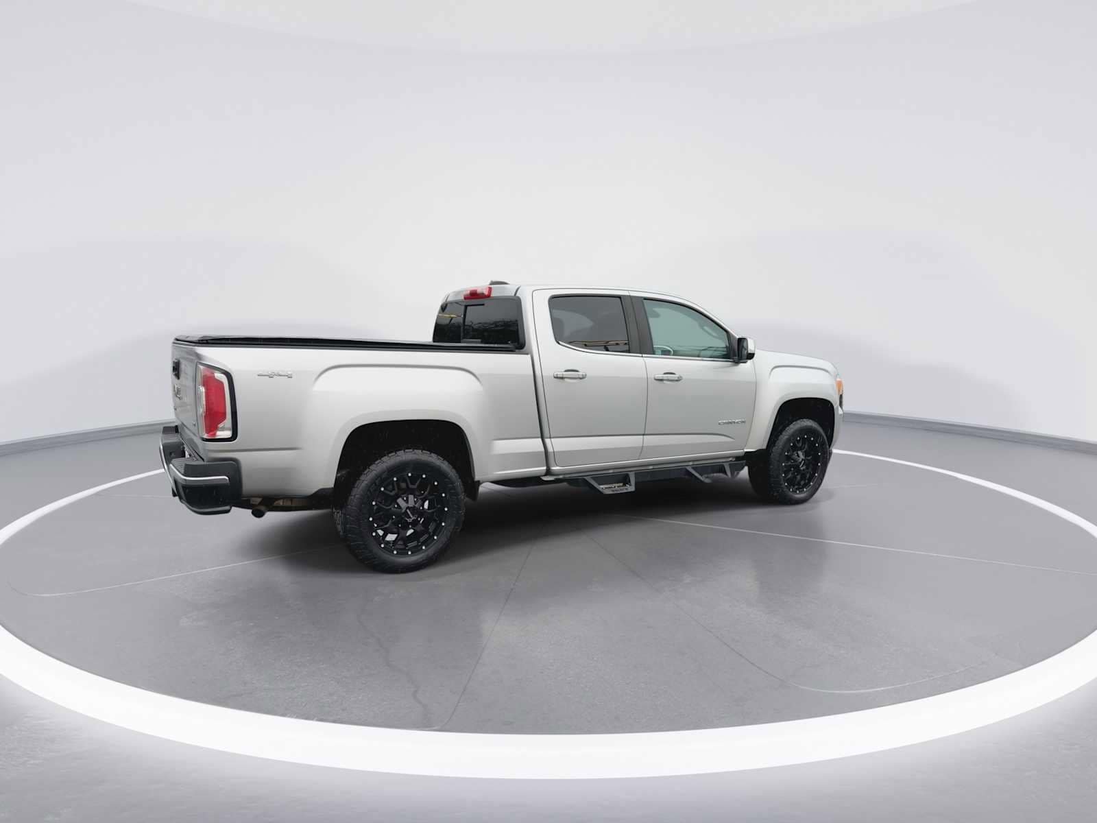 Thumbnail: 2017 GMC Canyon - 8