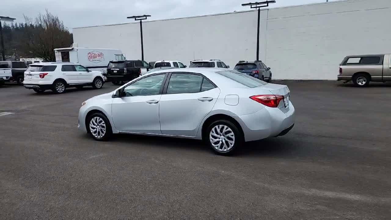 Thumbnail: 2018 Toyota Corolla - 6