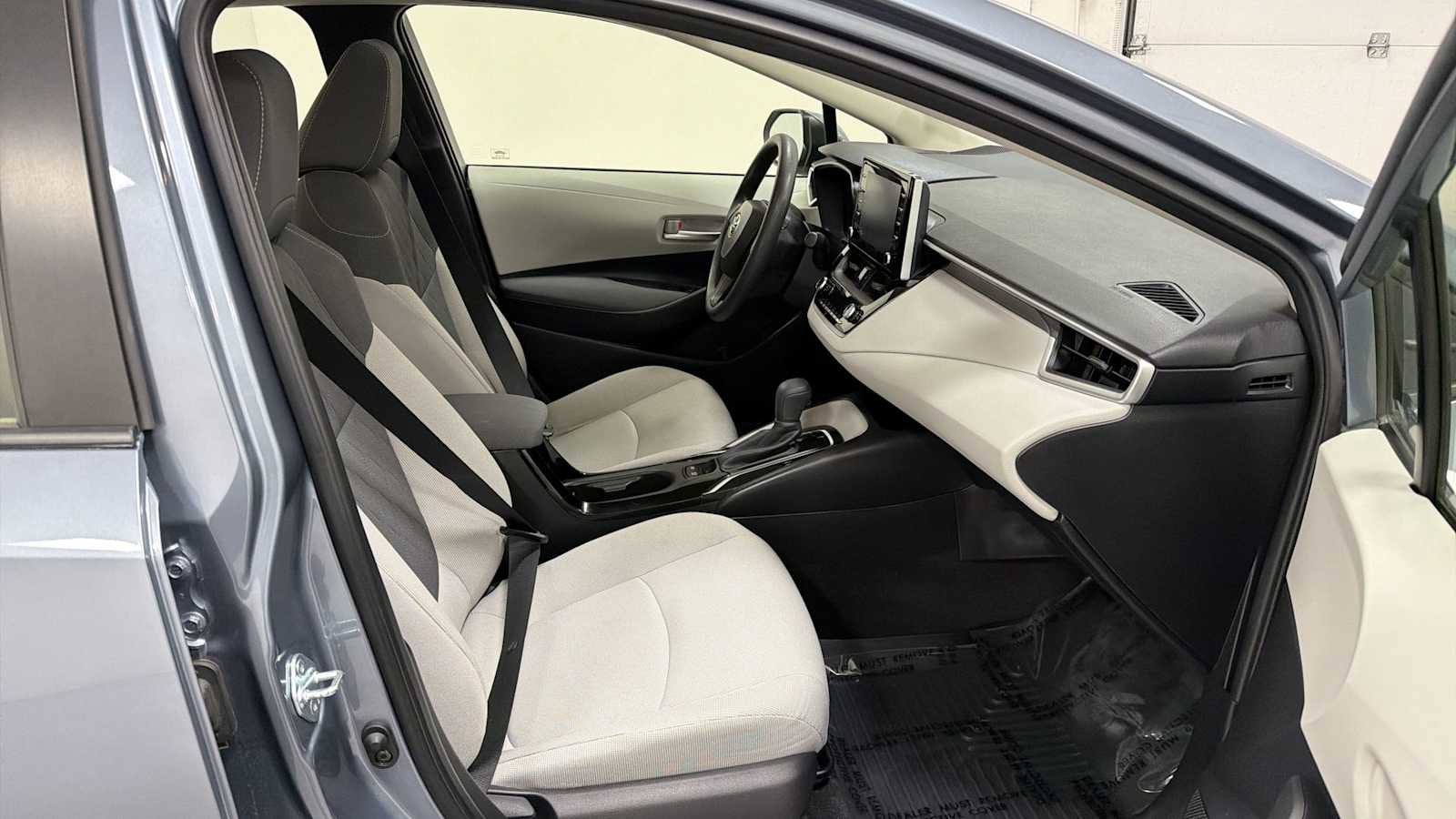 Thumbnail: 2020 Toyota Corolla - 29