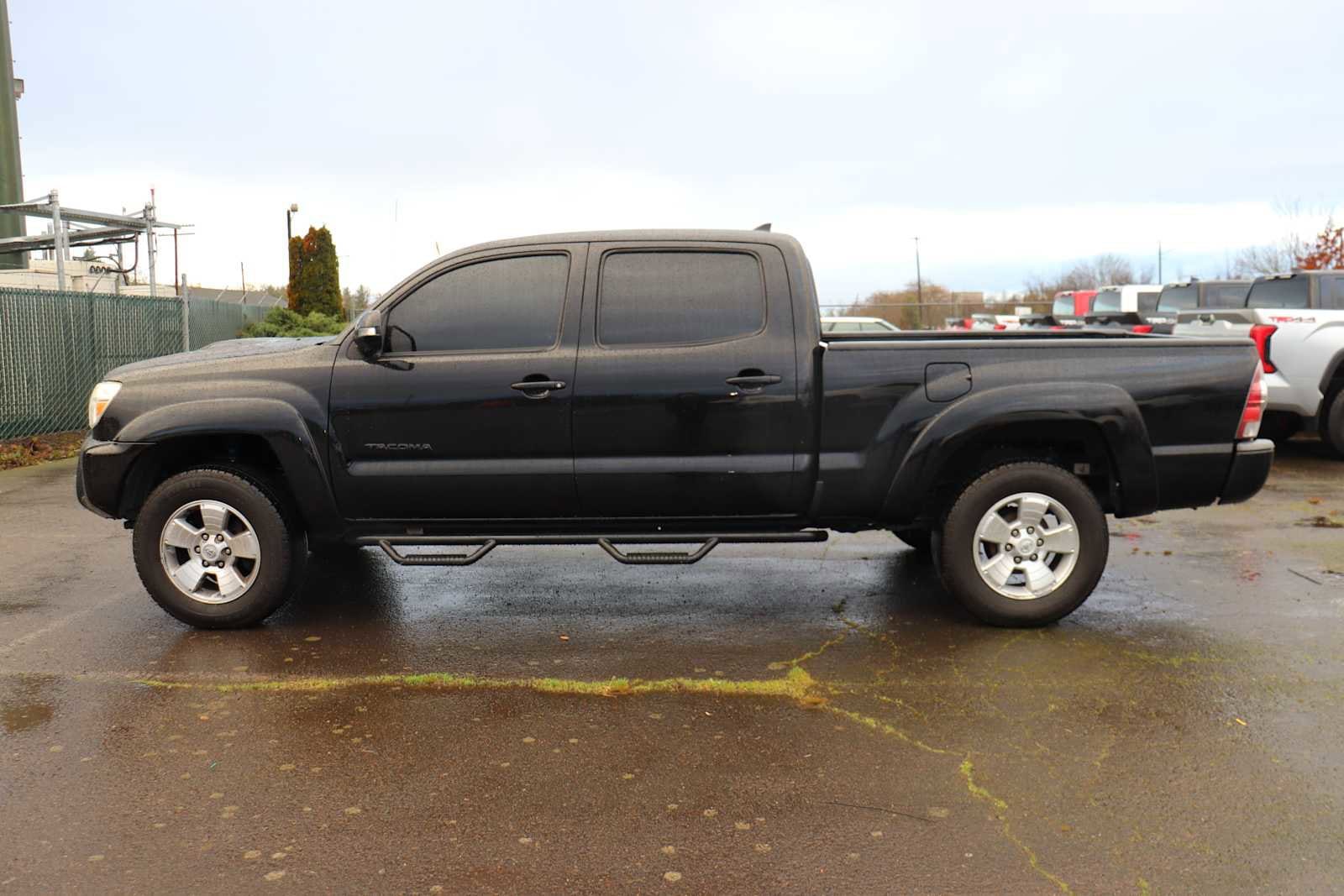 Thumbnail: 2014 Toyota Tacoma - 8