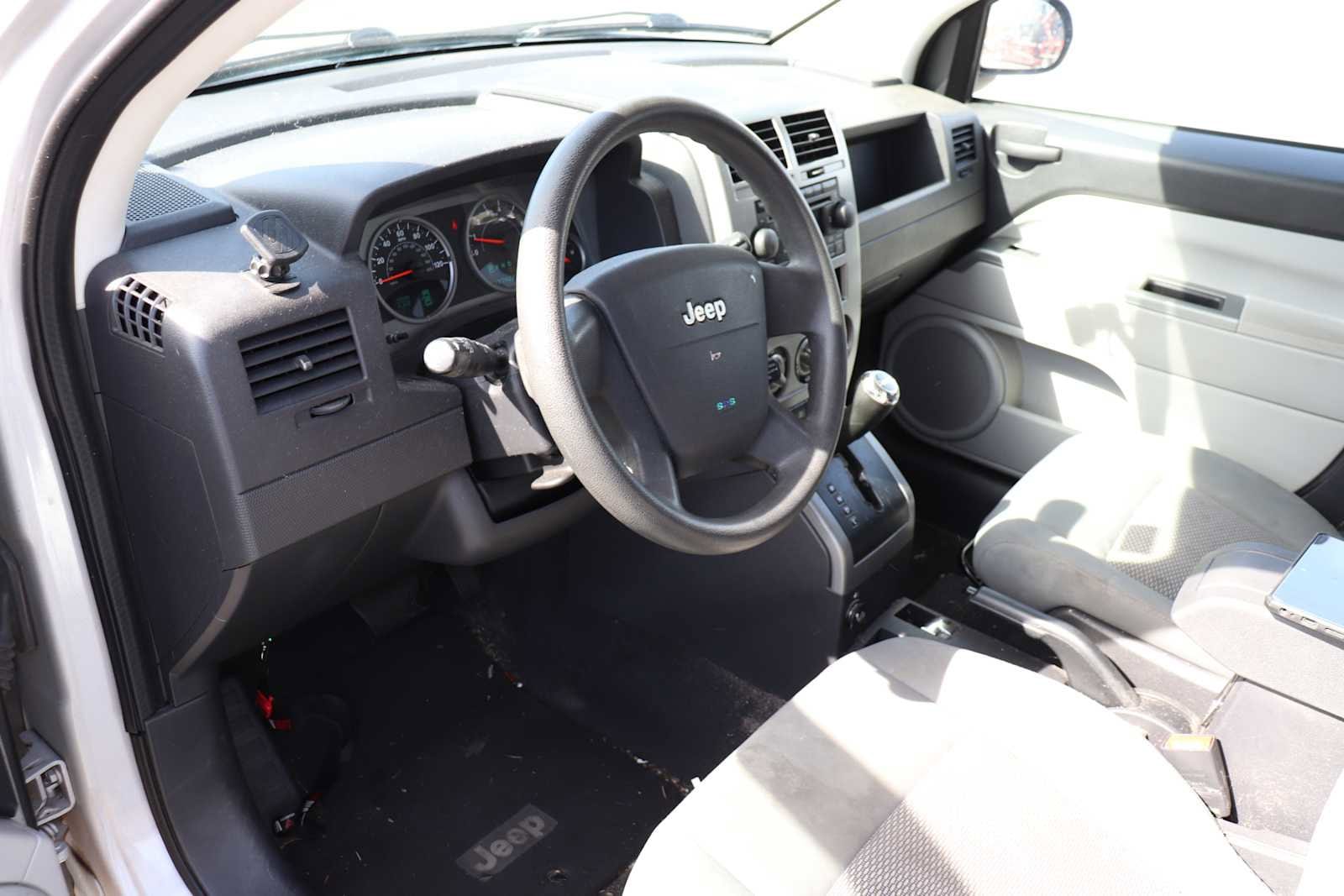Thumbnail: 2007 Jeep Compass - 10