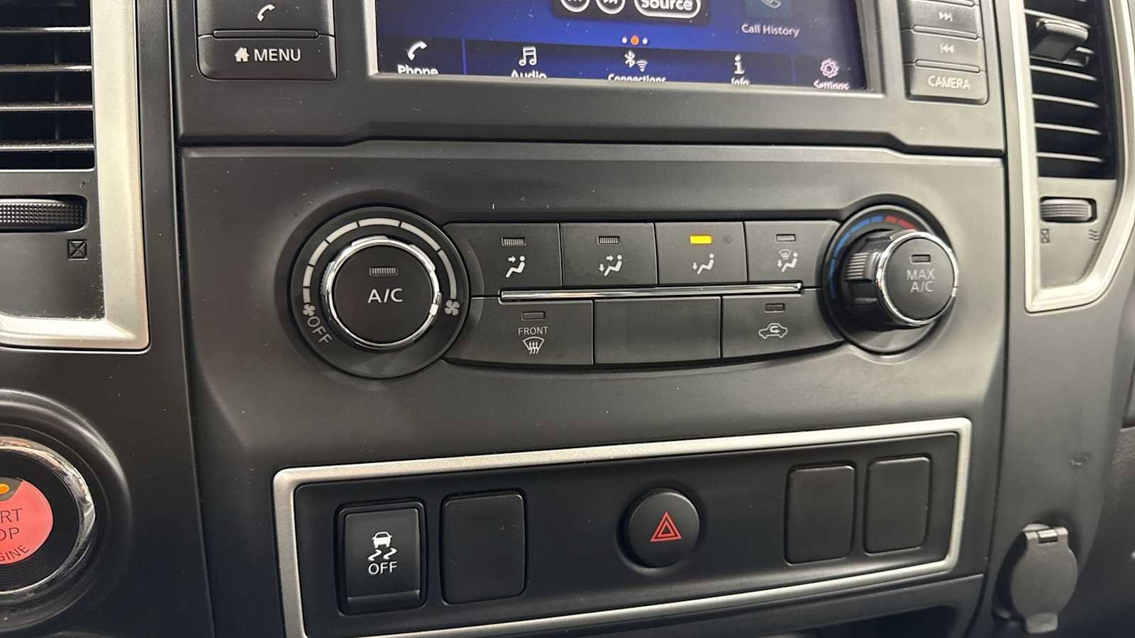 Thumbnail: 2019 Nissan Titan - 20