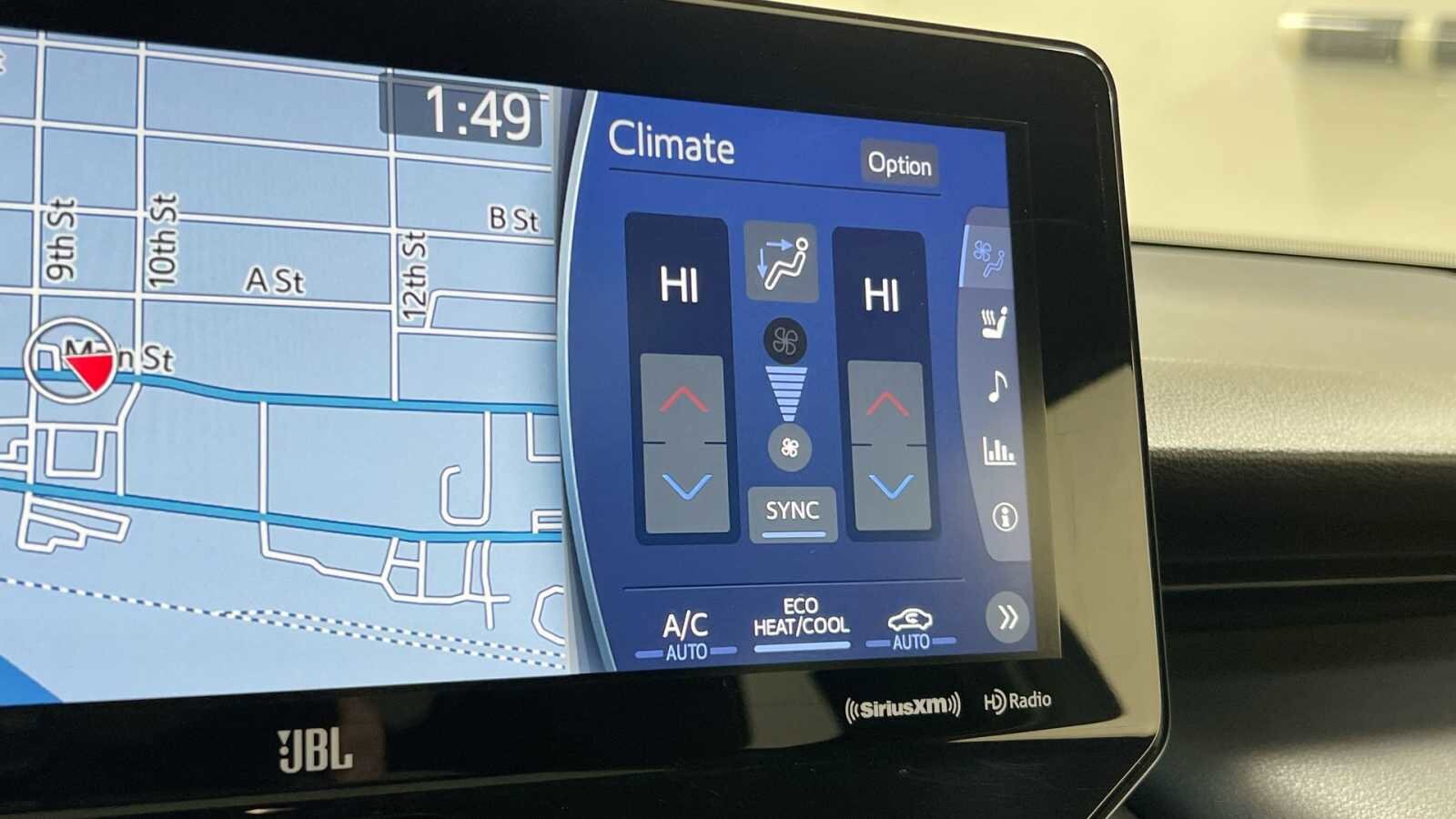 Thumbnail: 2021 Toyota Venza - 21