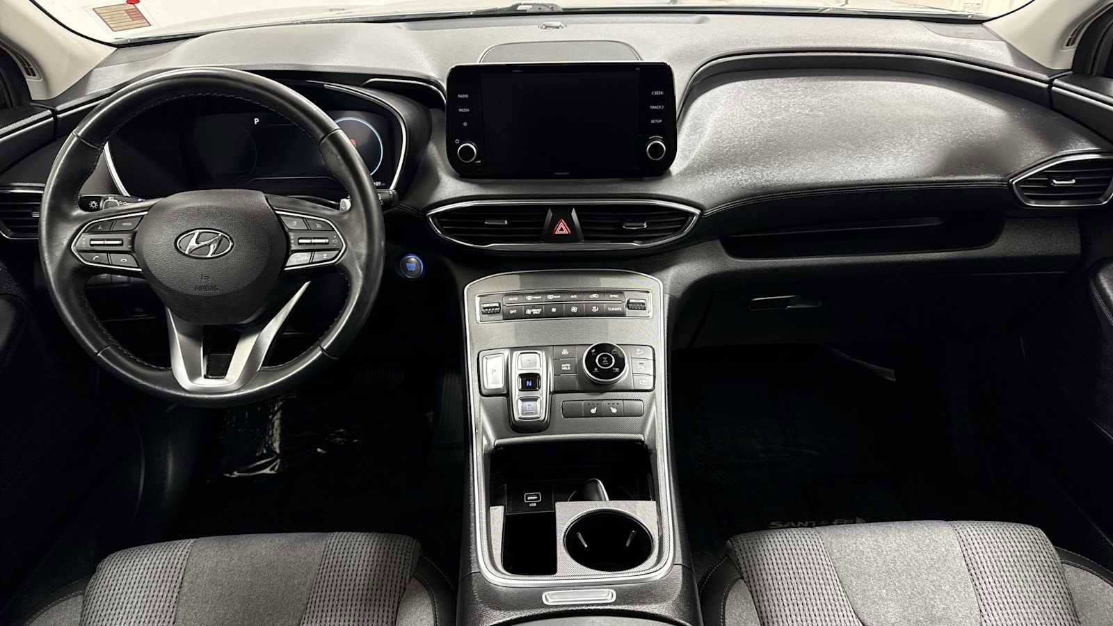 Thumbnail: 2022 Hyundai Santa Fe - 25