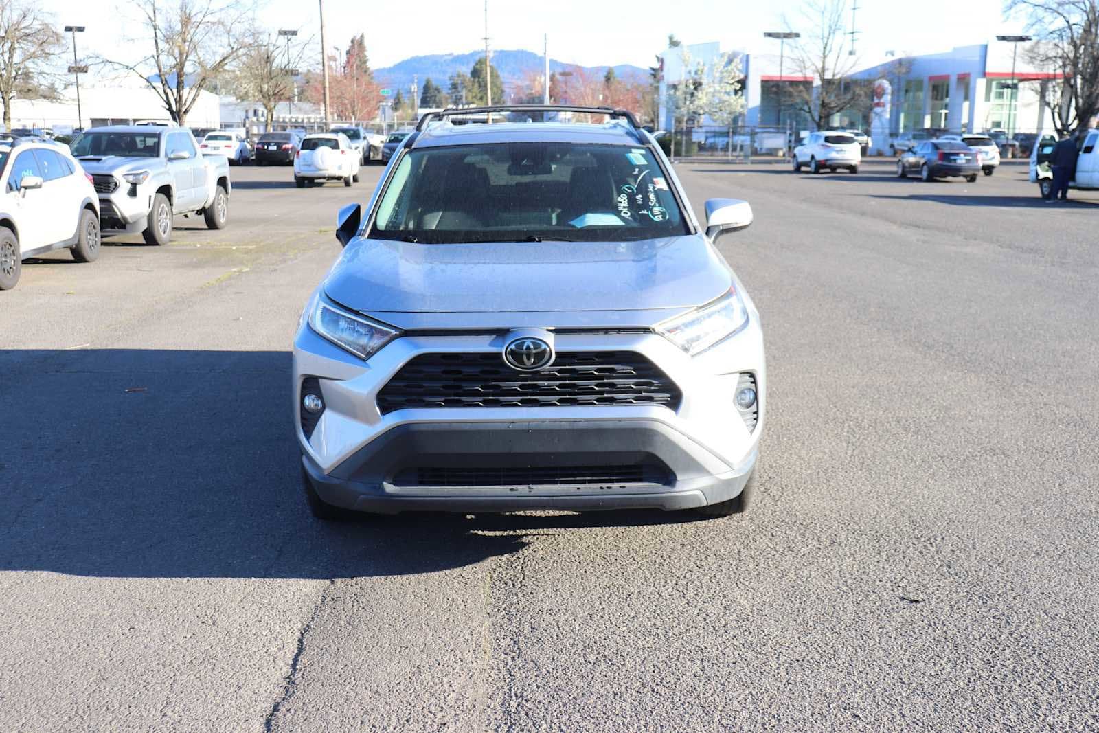 Thumbnail: 2019 Toyota RAV4 - 2