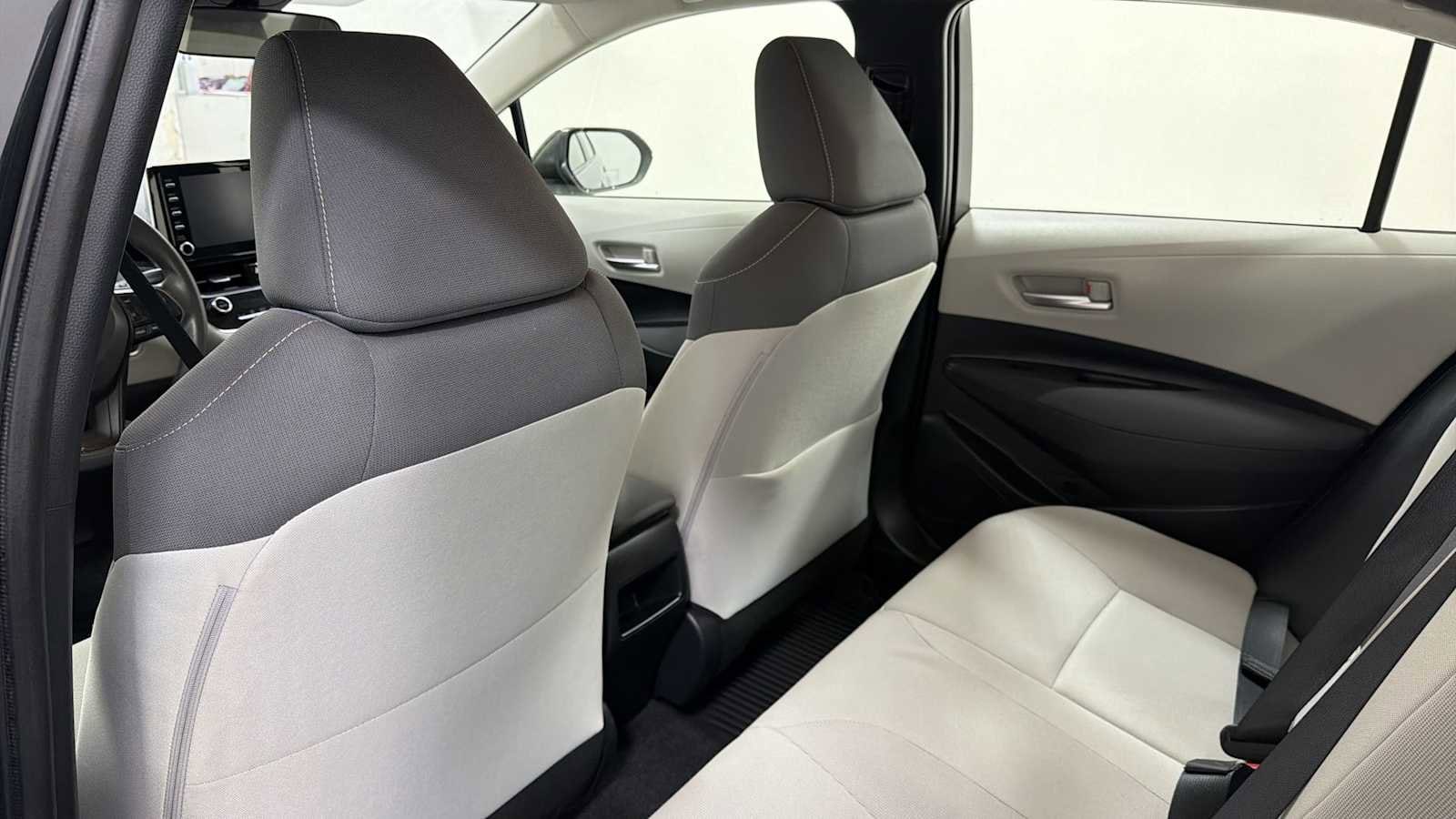 Thumbnail: 2020 Toyota Corolla - 24