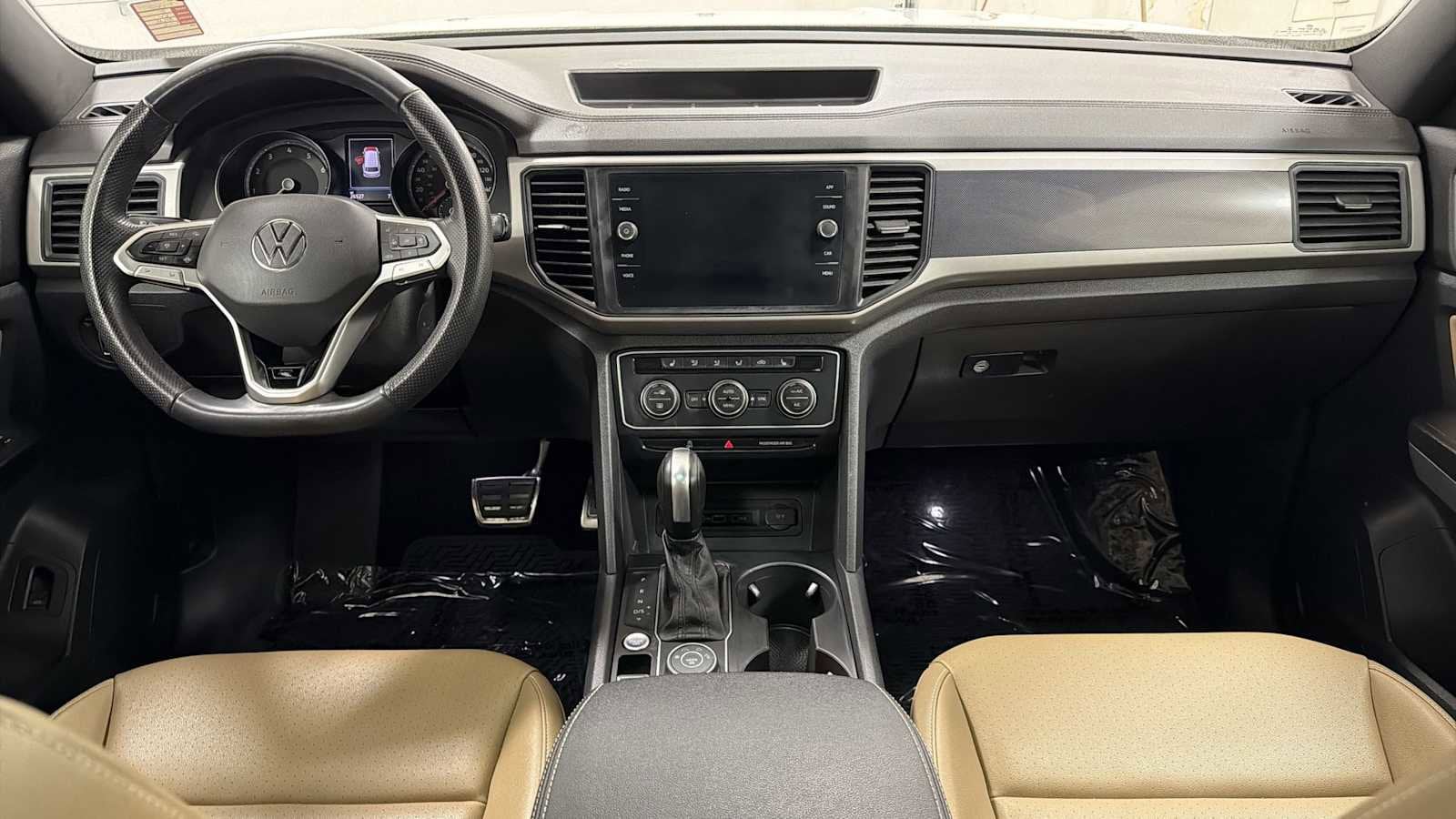 Thumbnail: 2020 Volkswagen Atlas - 26