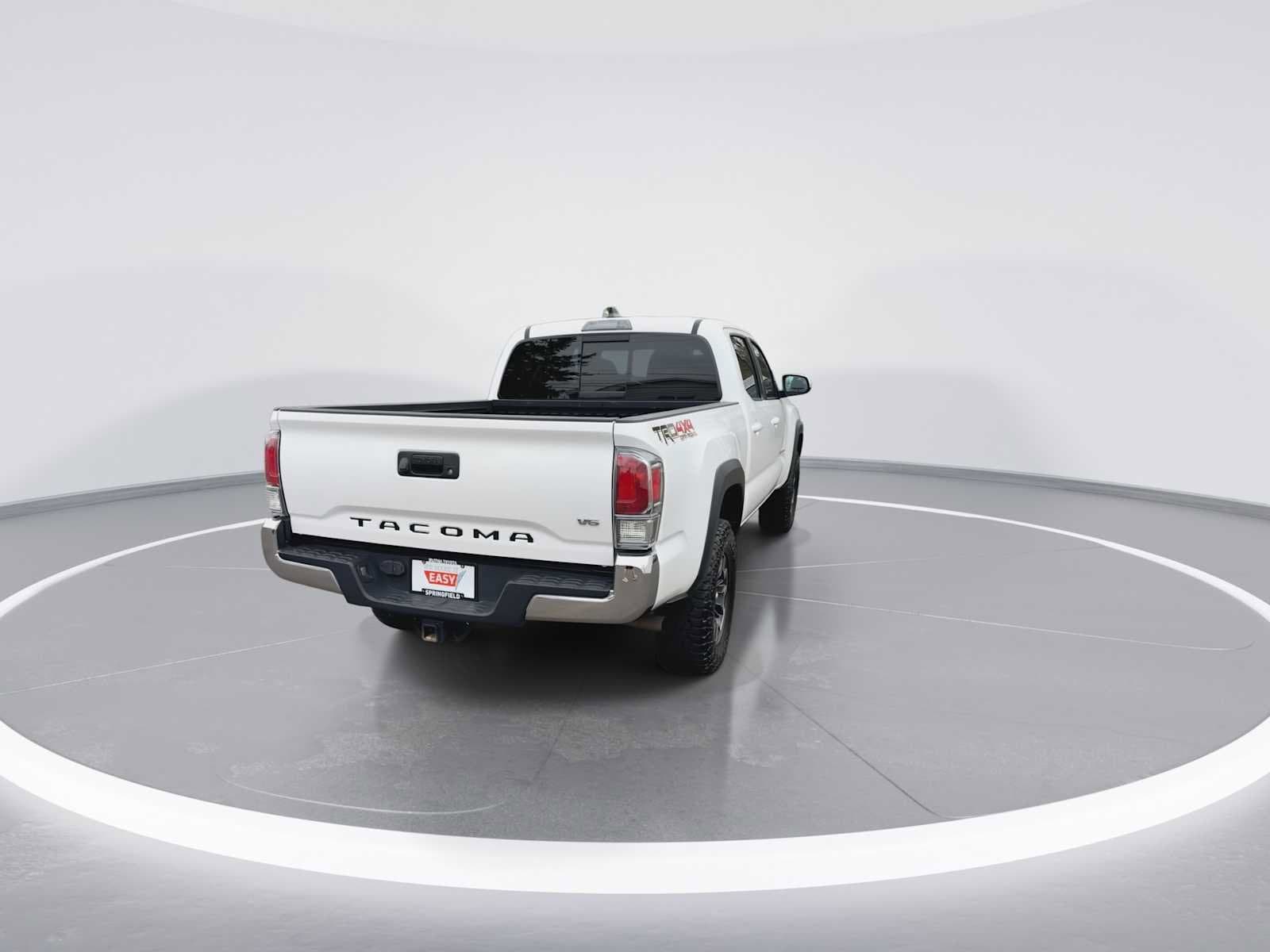 Thumbnail: 2021 Toyota Tacoma - 7