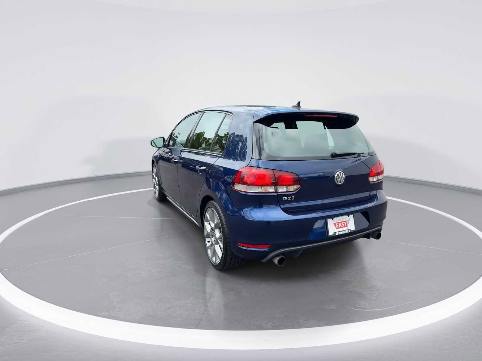 Thumbnail: 2013 Volkswagen Golf - 6