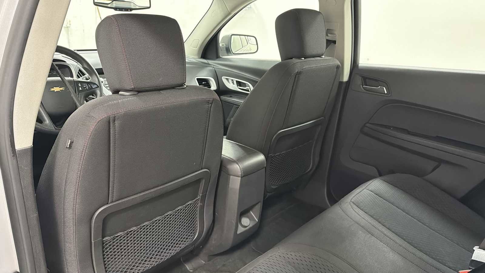 Thumbnail: 2013 Chevrolet Equinox - 23