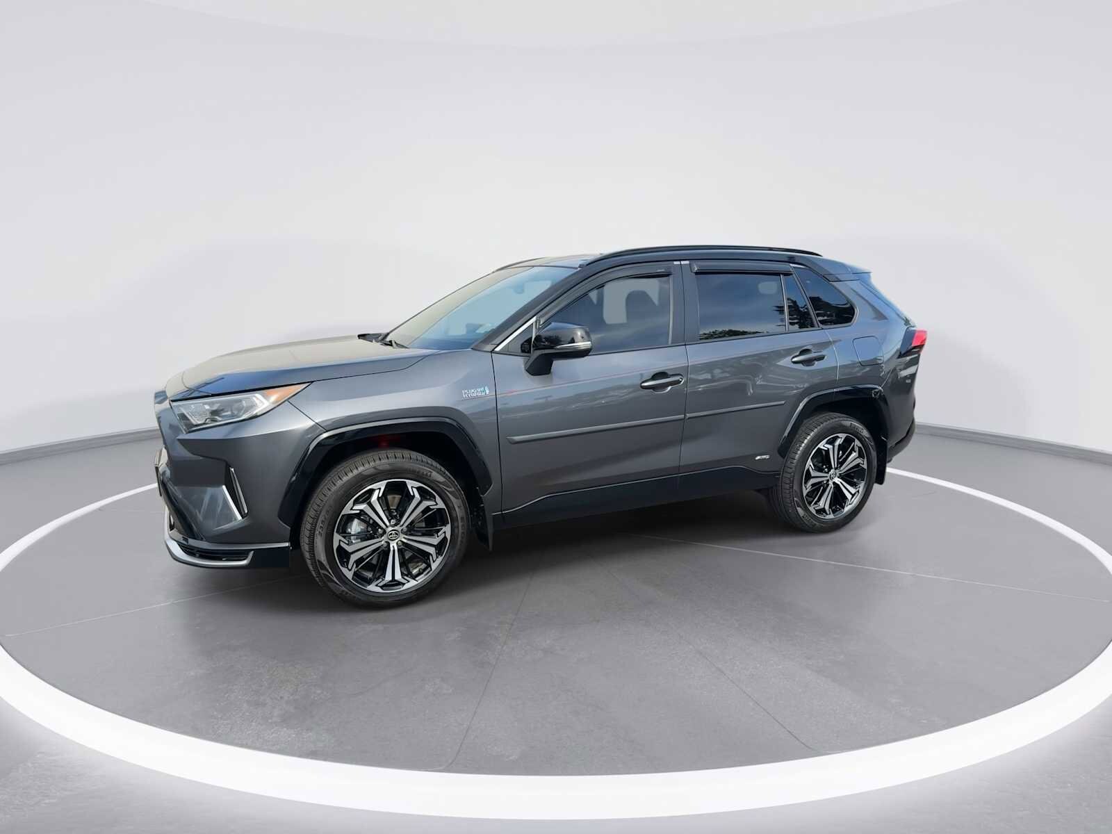 2021 Toyota RAV4 Prime XSE 4