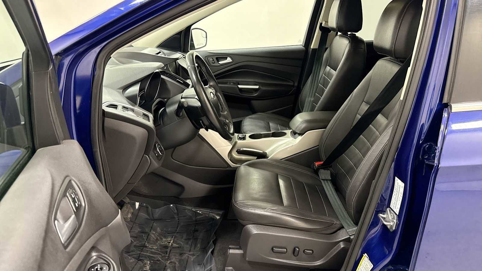 Thumbnail: 2013 Ford Escape - 13