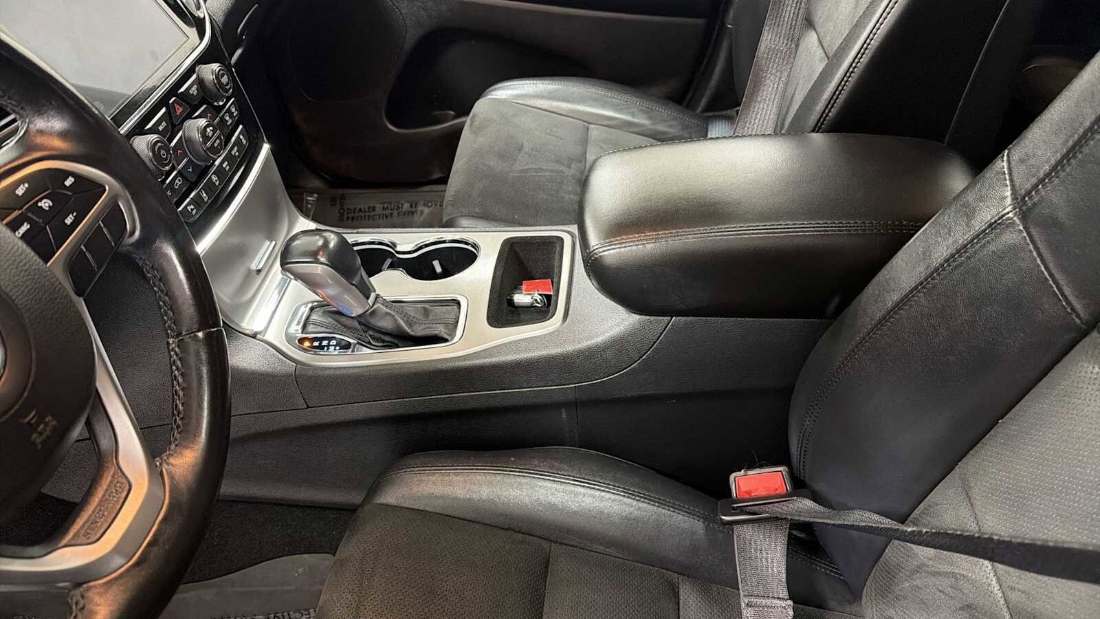 Thumbnail: 2020 Jeep Grand Cherokee - 23