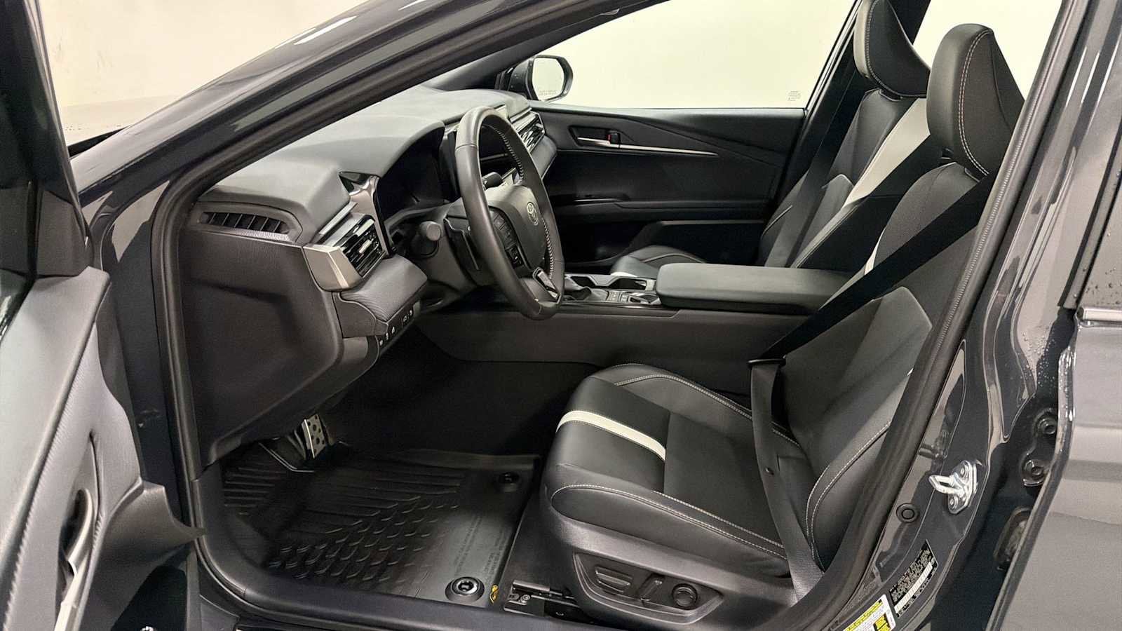 Thumbnail: 2025 Toyota Camry - 13