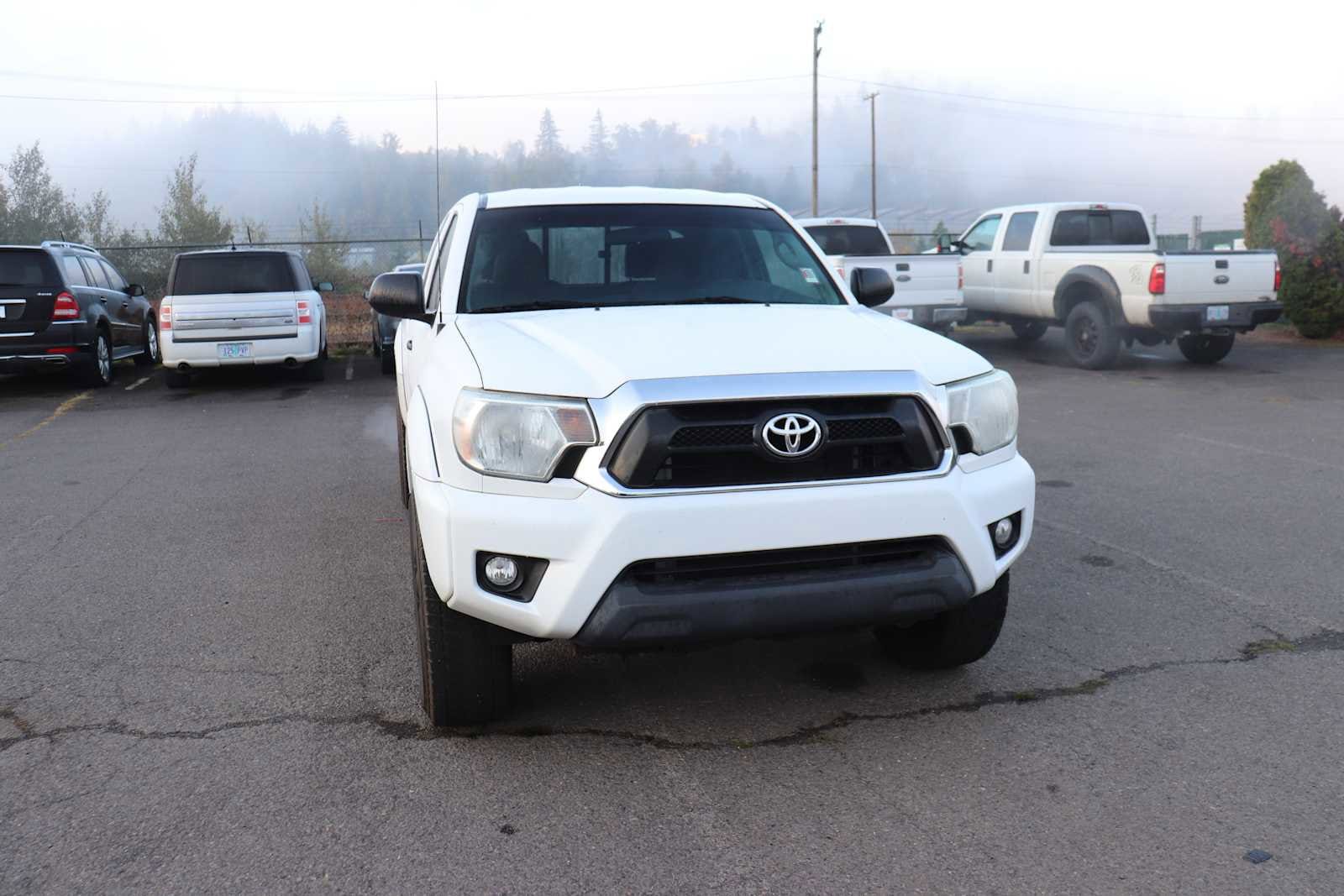 Thumbnail: 2014 Toyota Tacoma - 3