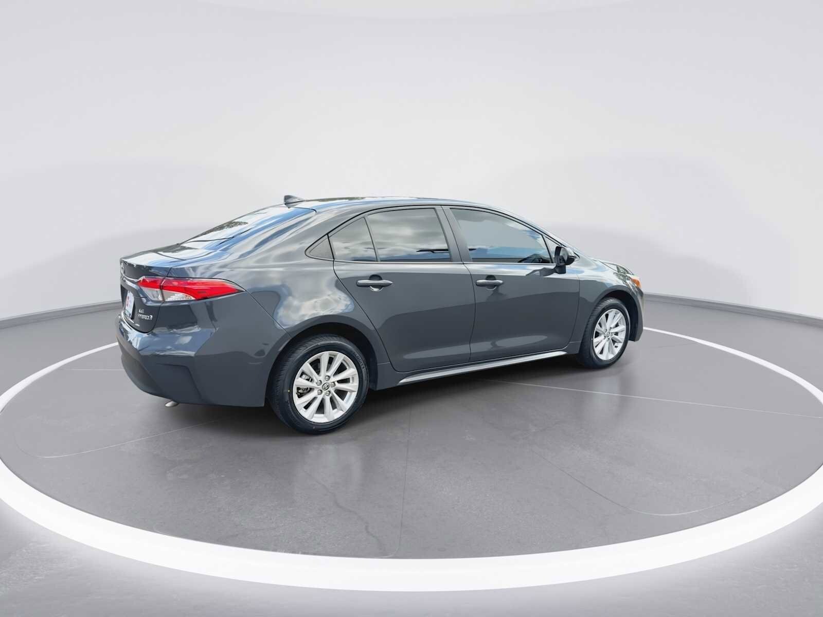 Thumbnail: 2024 Toyota Corolla - 8