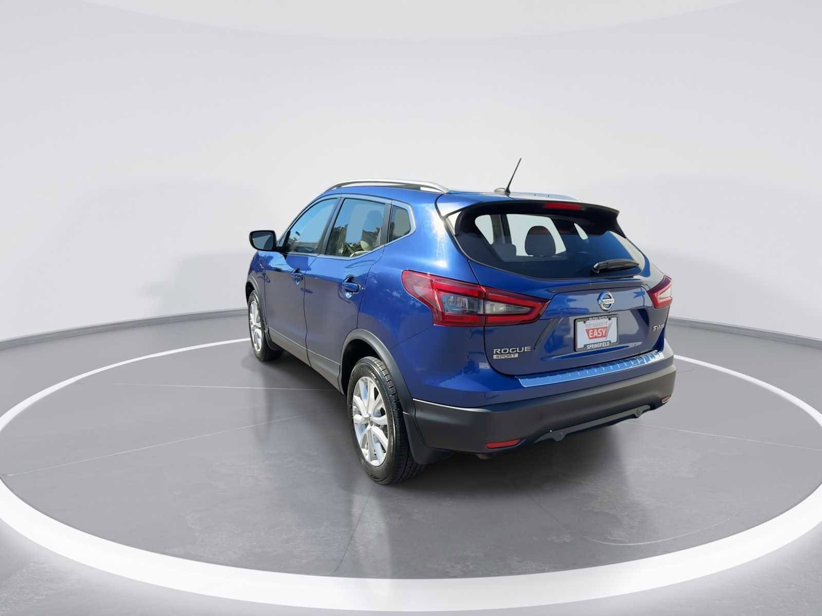 Thumbnail: 2022 Nissan Rogue Sport - 6