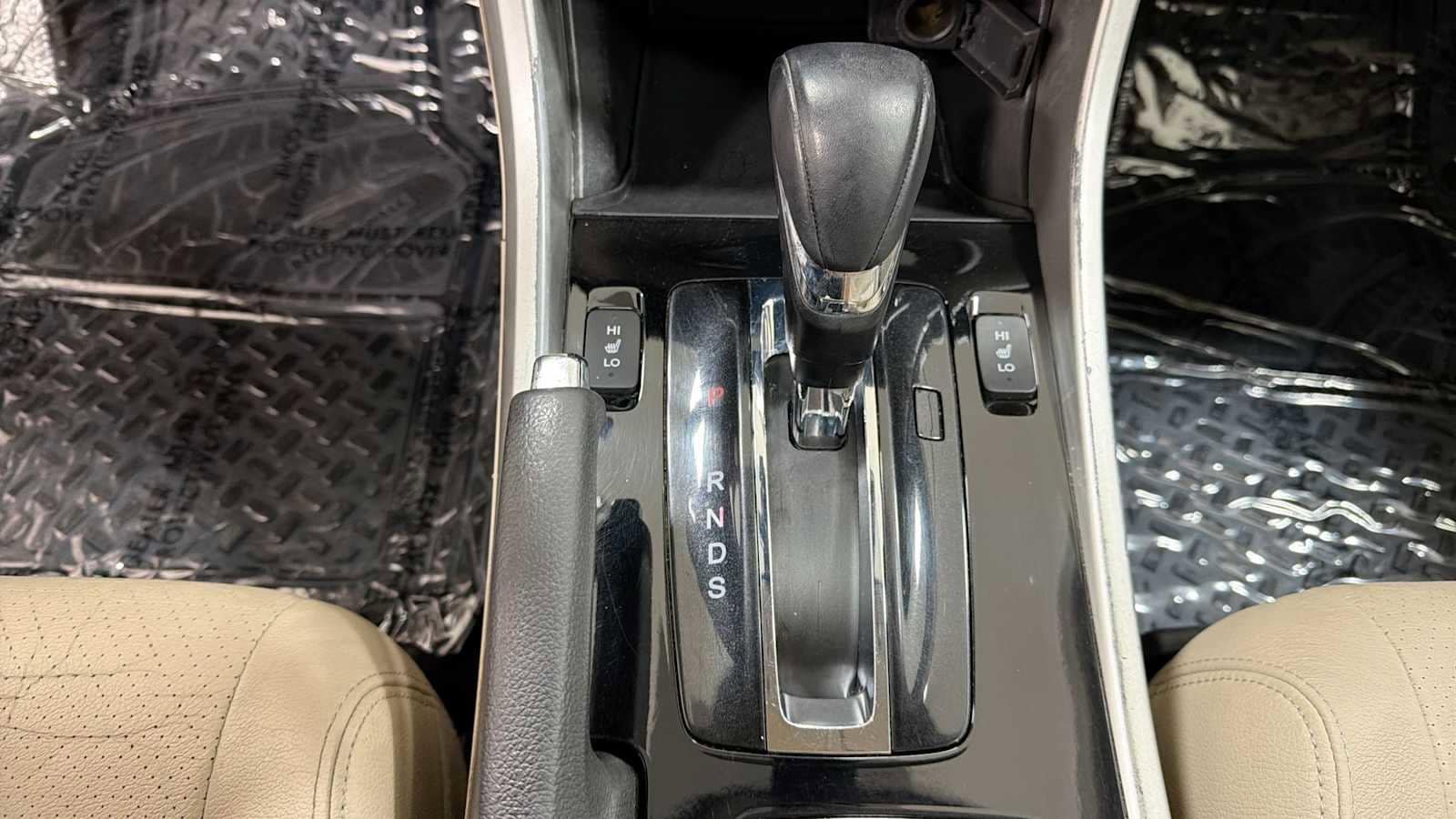 Thumbnail: 2017 Honda Accord - 21