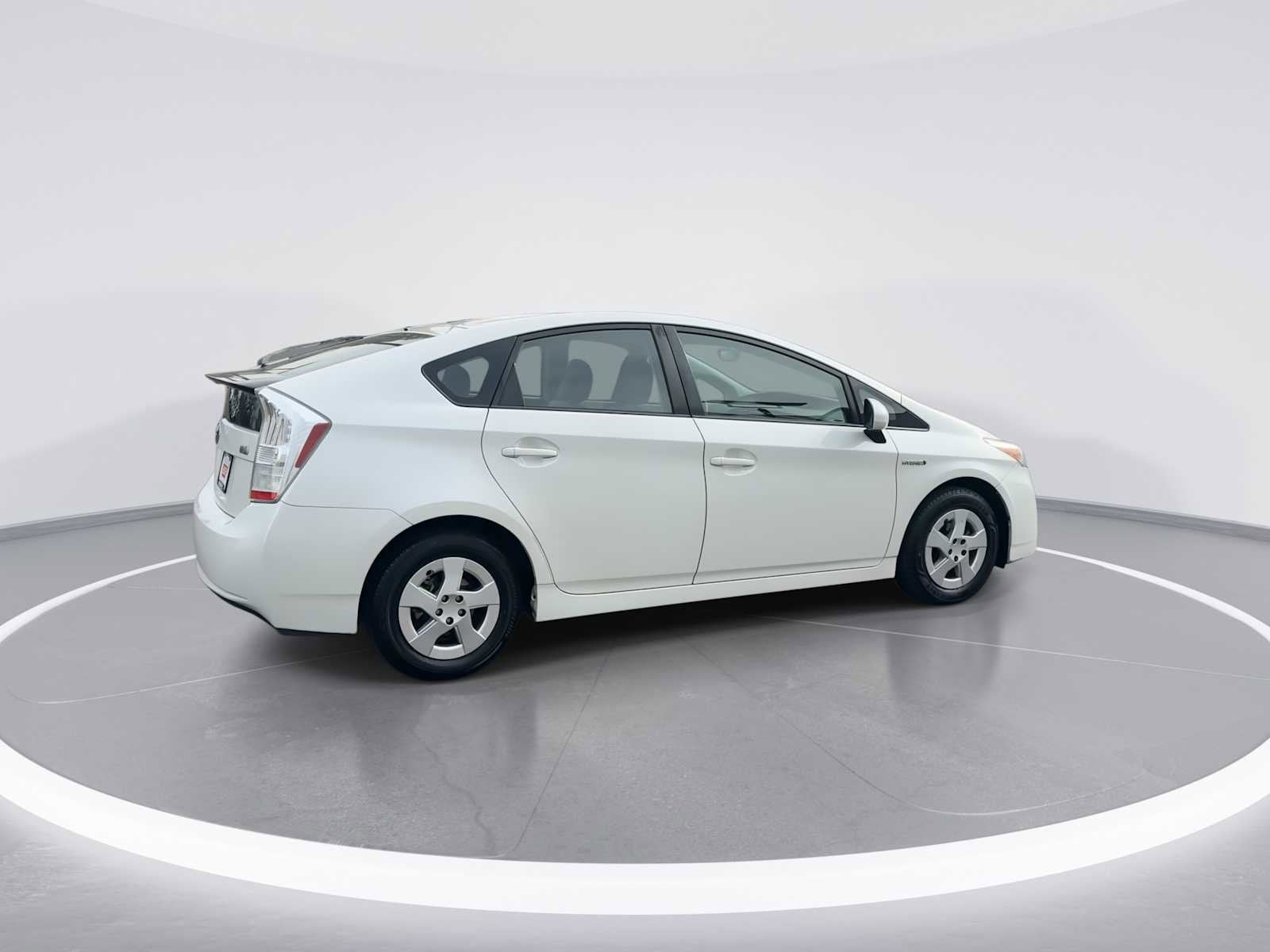 Thumbnail: 2010 Toyota Prius - 8