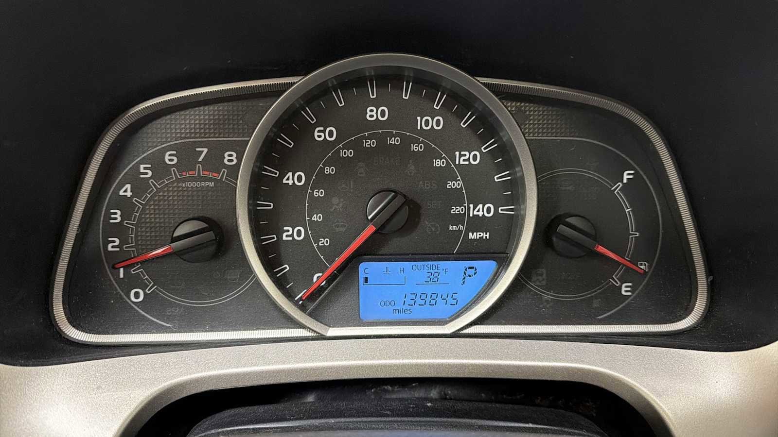 Thumbnail: 2013 Toyota RAV4 - 17