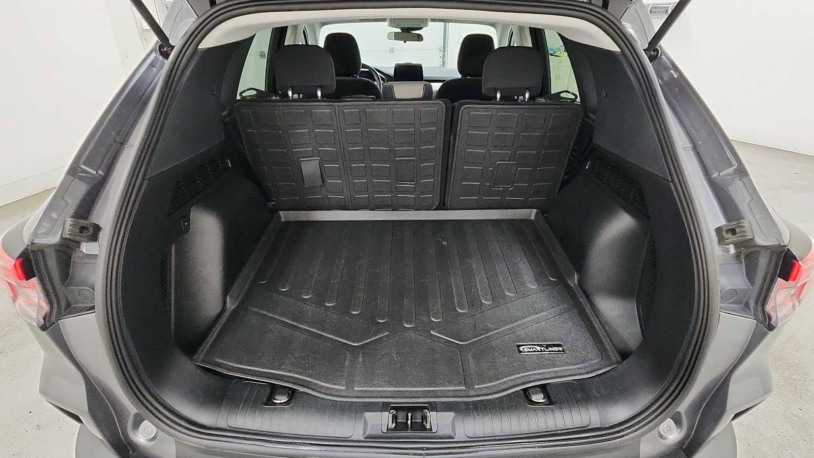 Thumbnail: 2021 Ford Escape - 26