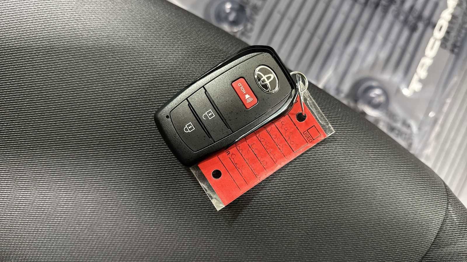 Thumbnail: 2025 Toyota Tacoma - 31