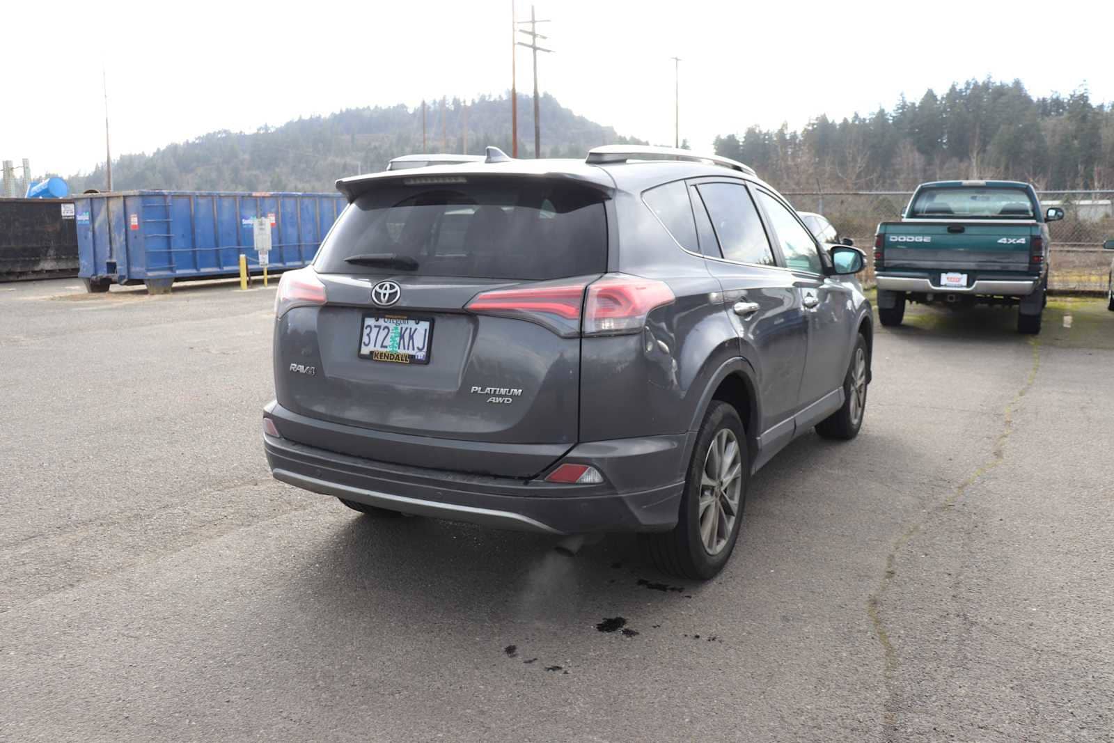 Thumbnail: 2017 Toyota RAV4 - 5