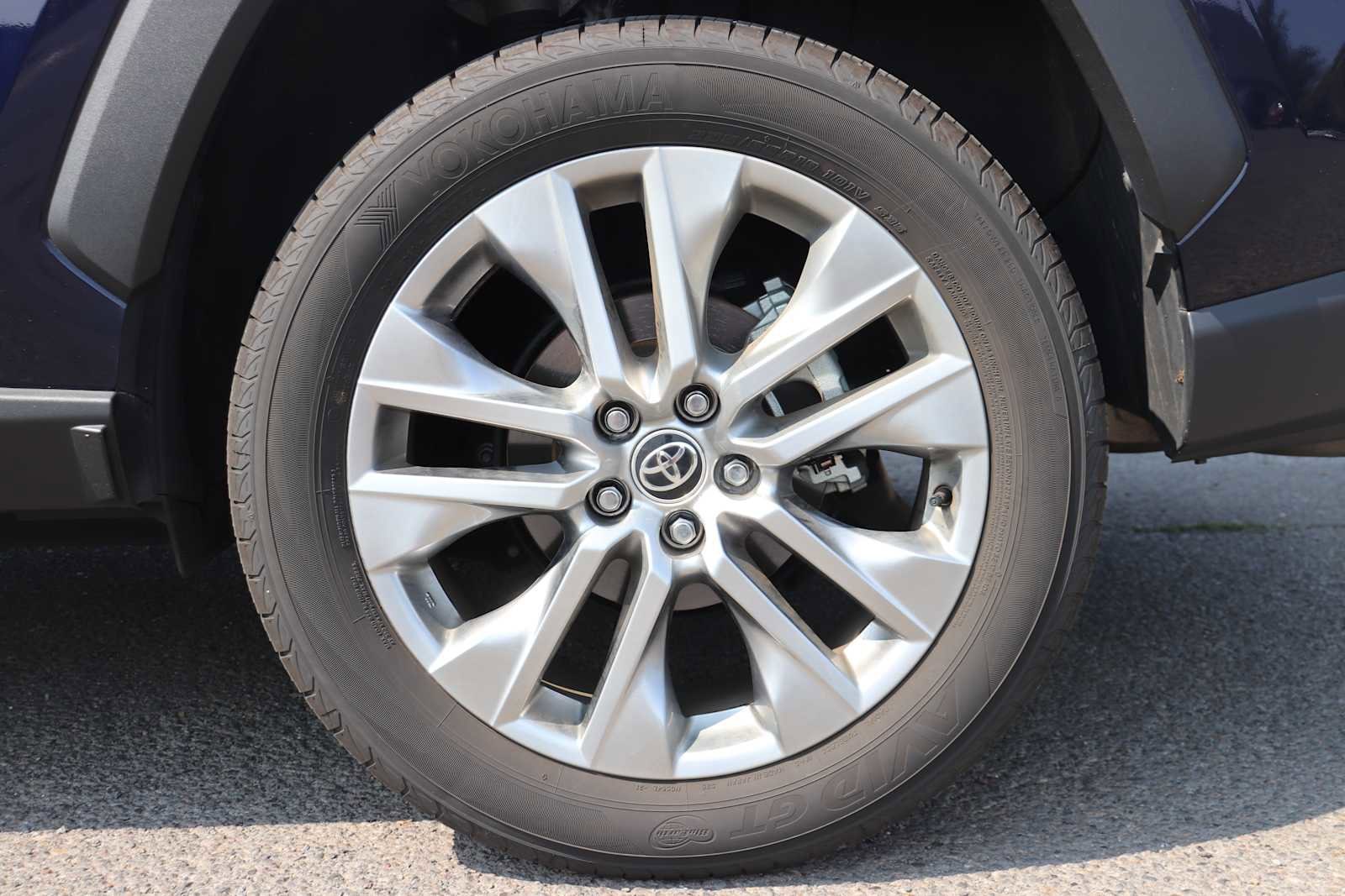 Thumbnail: 2023 Toyota RAV4 - 9
