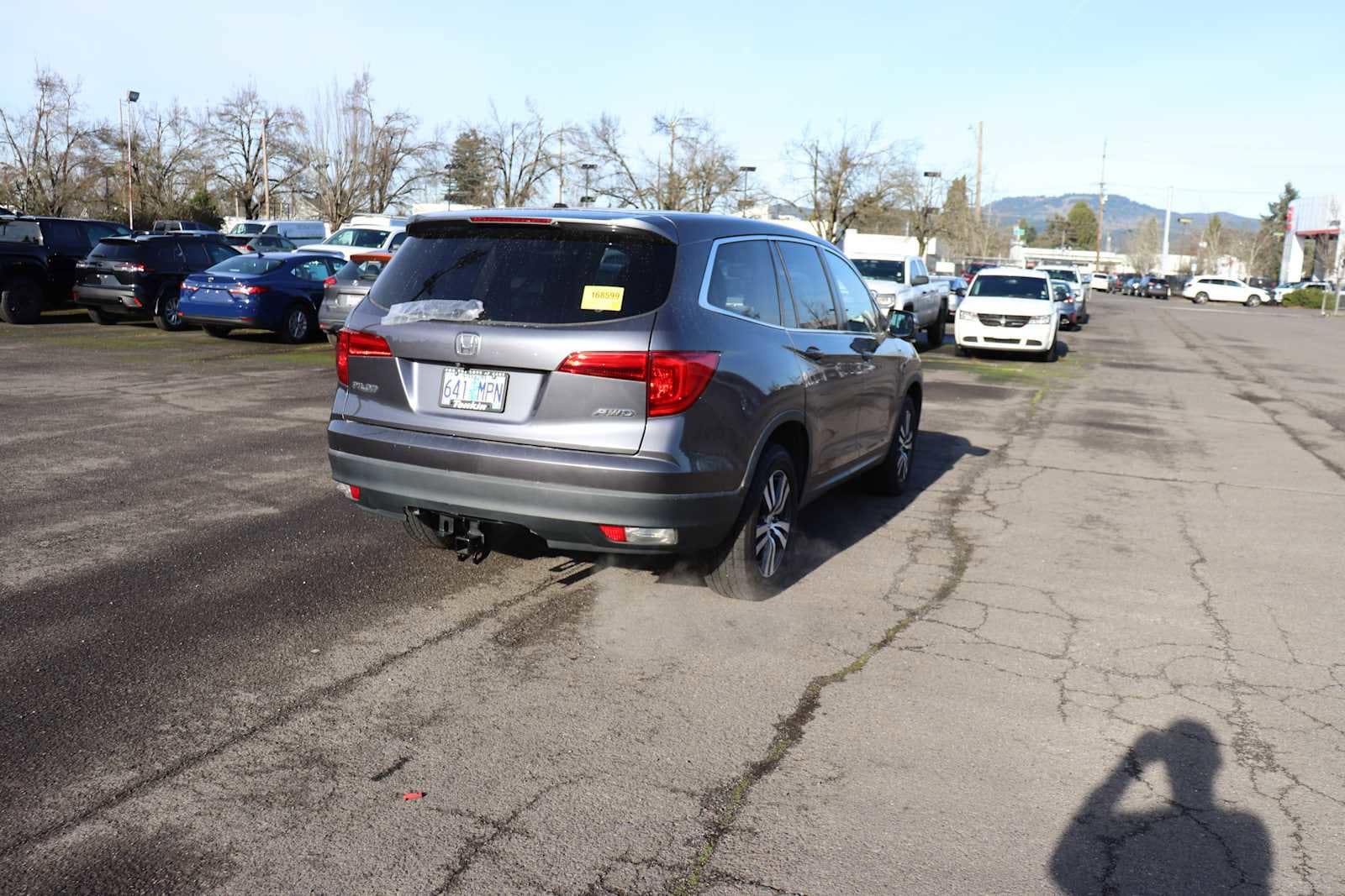 Thumbnail: 2018 Honda Pilot - 5