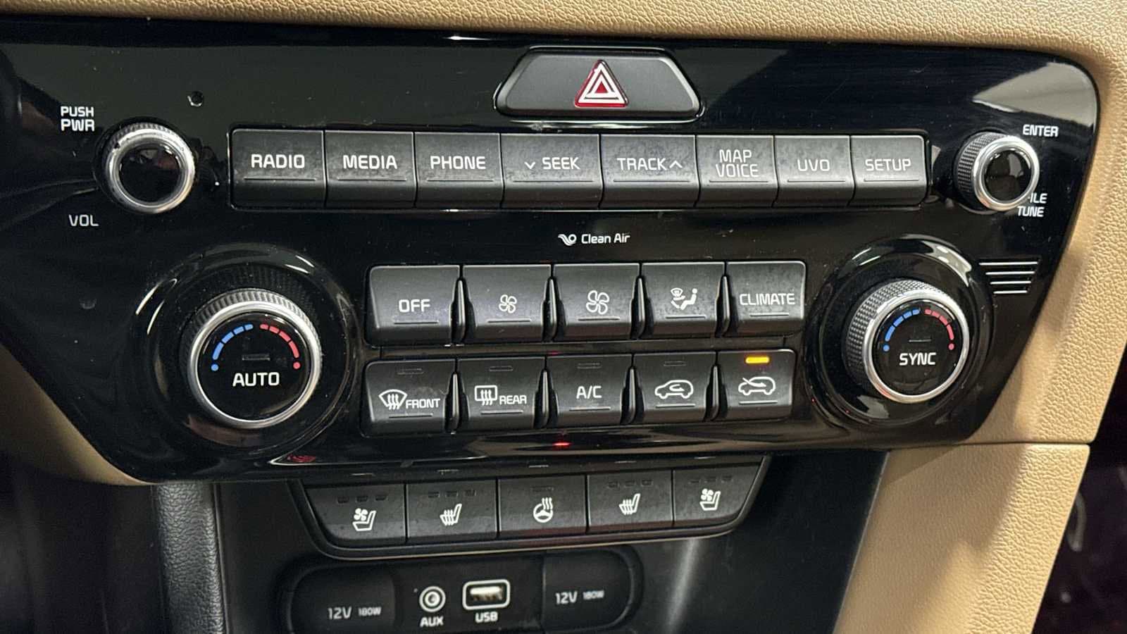 Thumbnail: 2017 Kia Sportage - 21