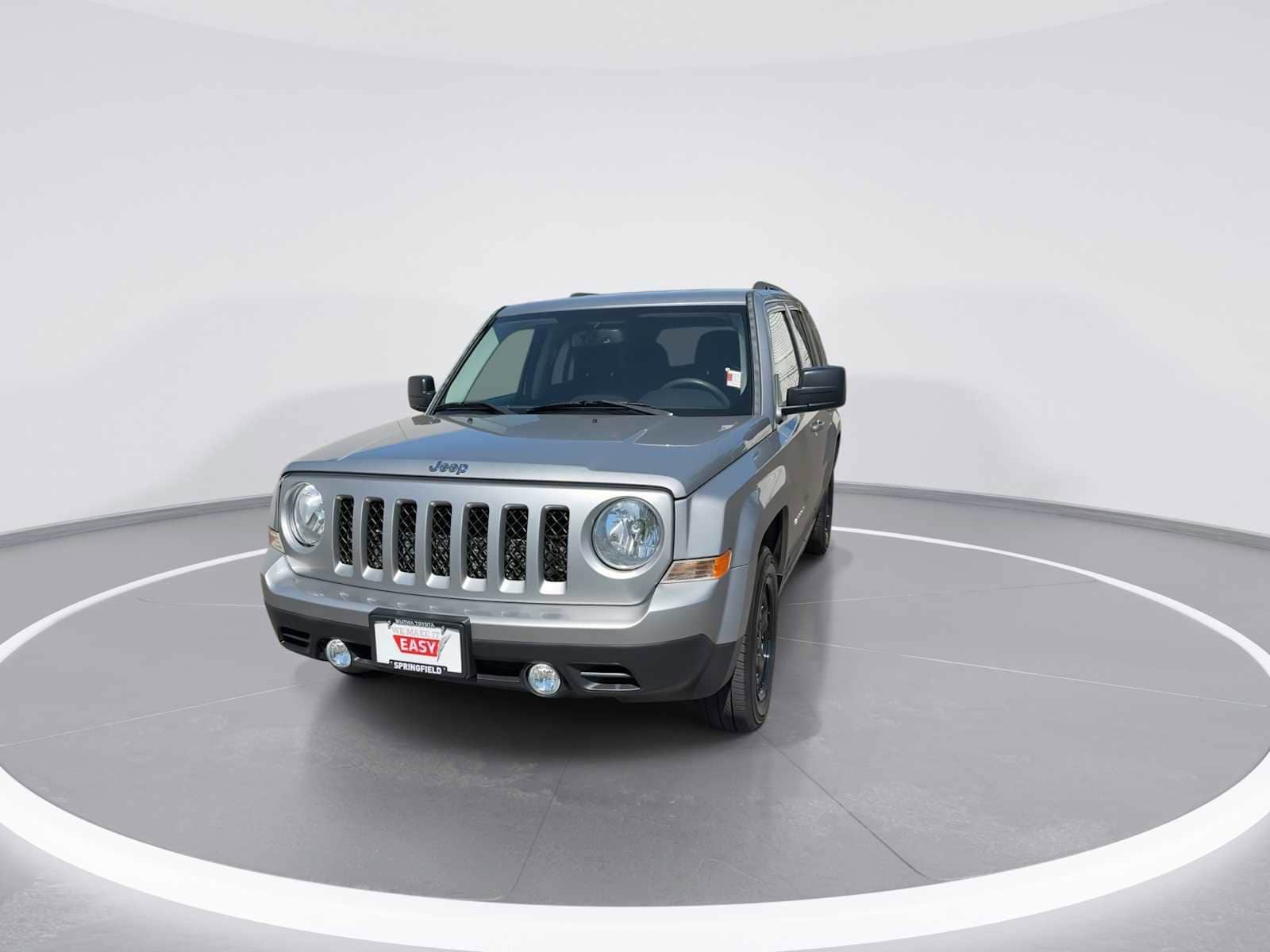 Thumbnail: 2016 Jeep Patriot - 3