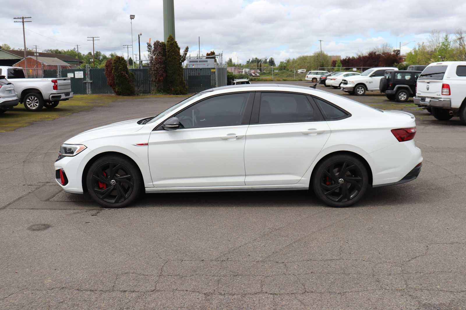 Thumbnail: 2023 Volkswagen Jetta - 8