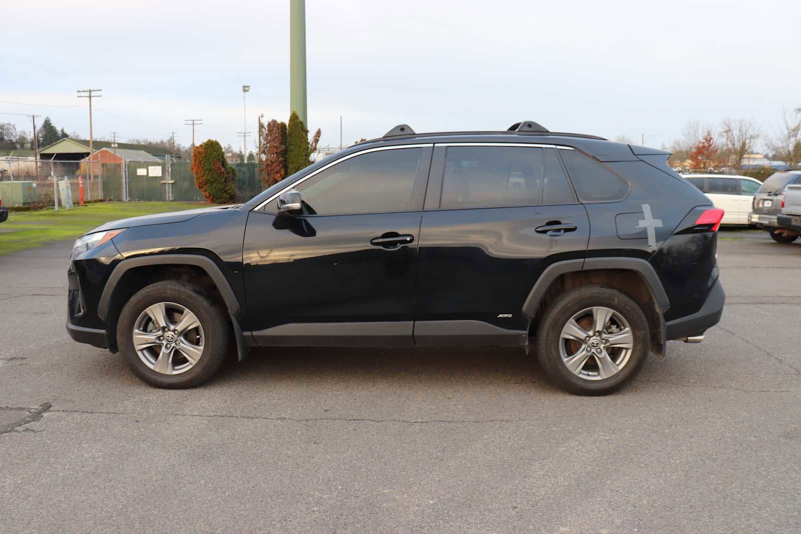 Thumbnail: 2024 Toyota RAV4 - 8