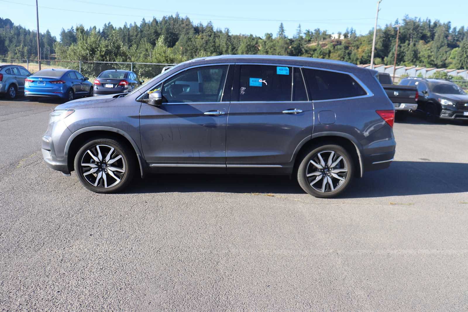 Thumbnail: 2019 Honda Pilot - 8