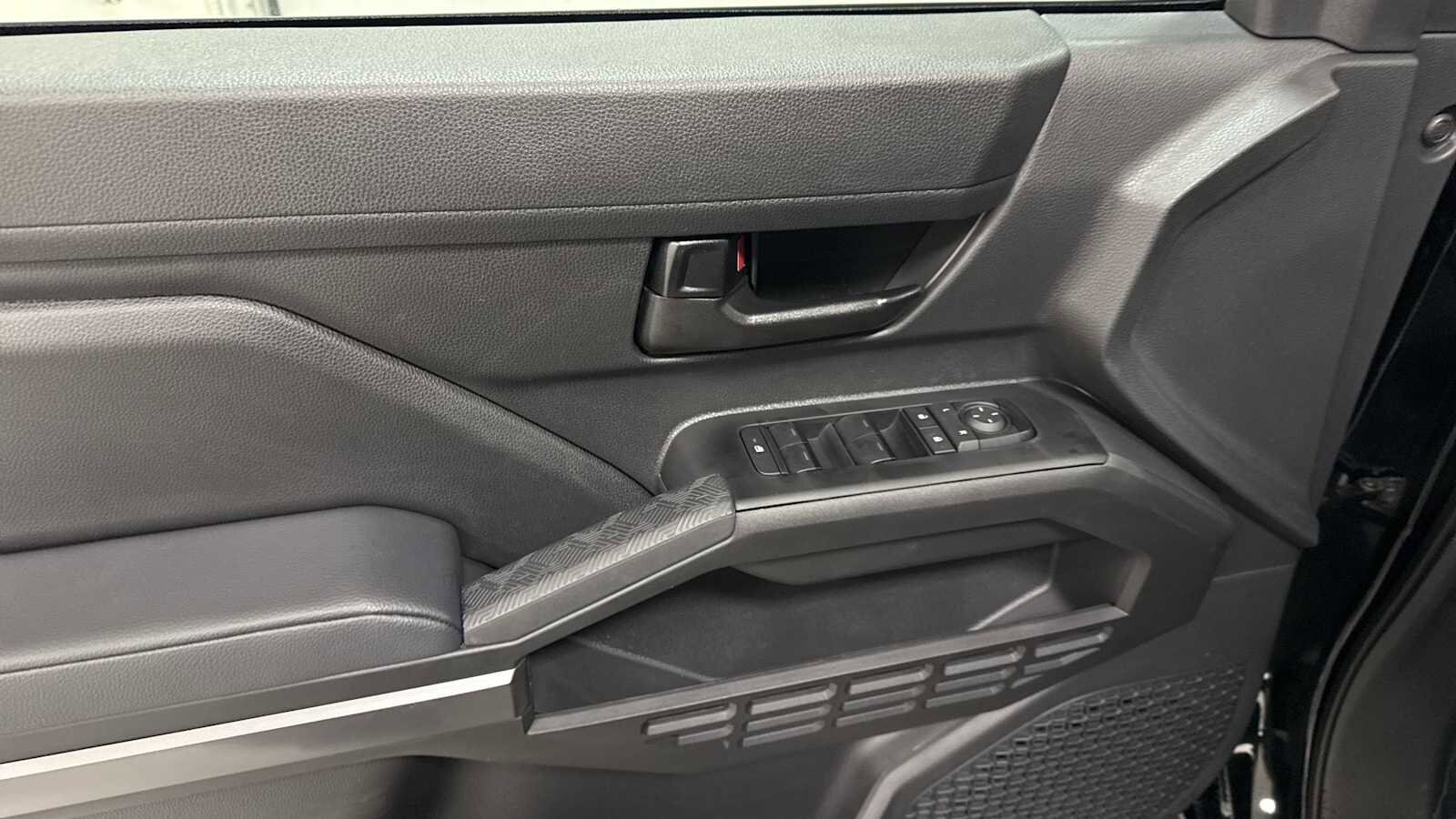 Thumbnail: 2025 Toyota Tacoma - 15