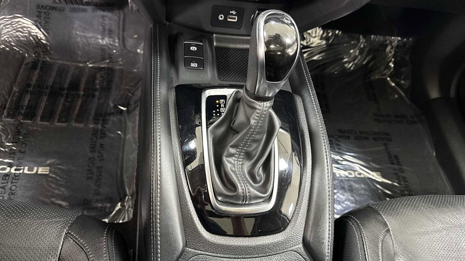 Thumbnail: 2020 Nissan Rogue - 22