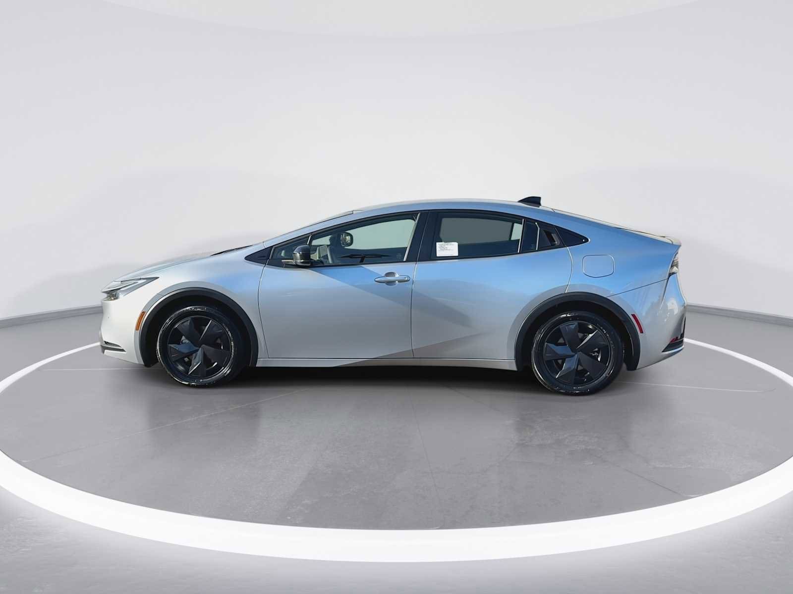 Thumbnail: 2026 Toyota Prius - 5
