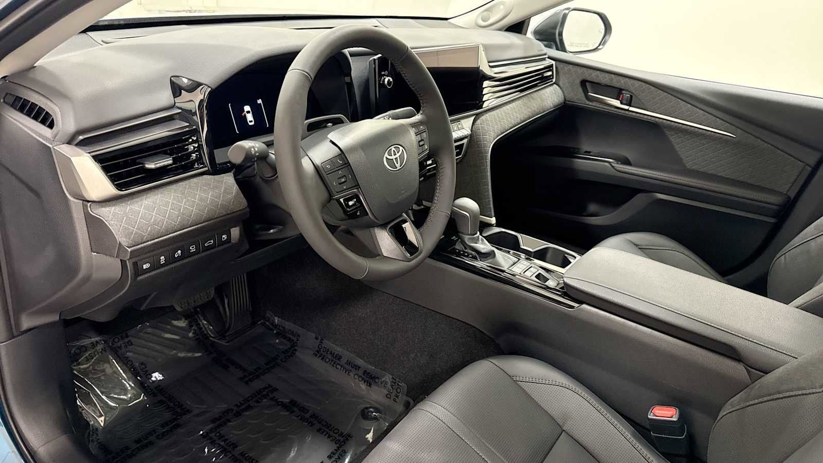Thumbnail: 2025 Toyota Camry - 12