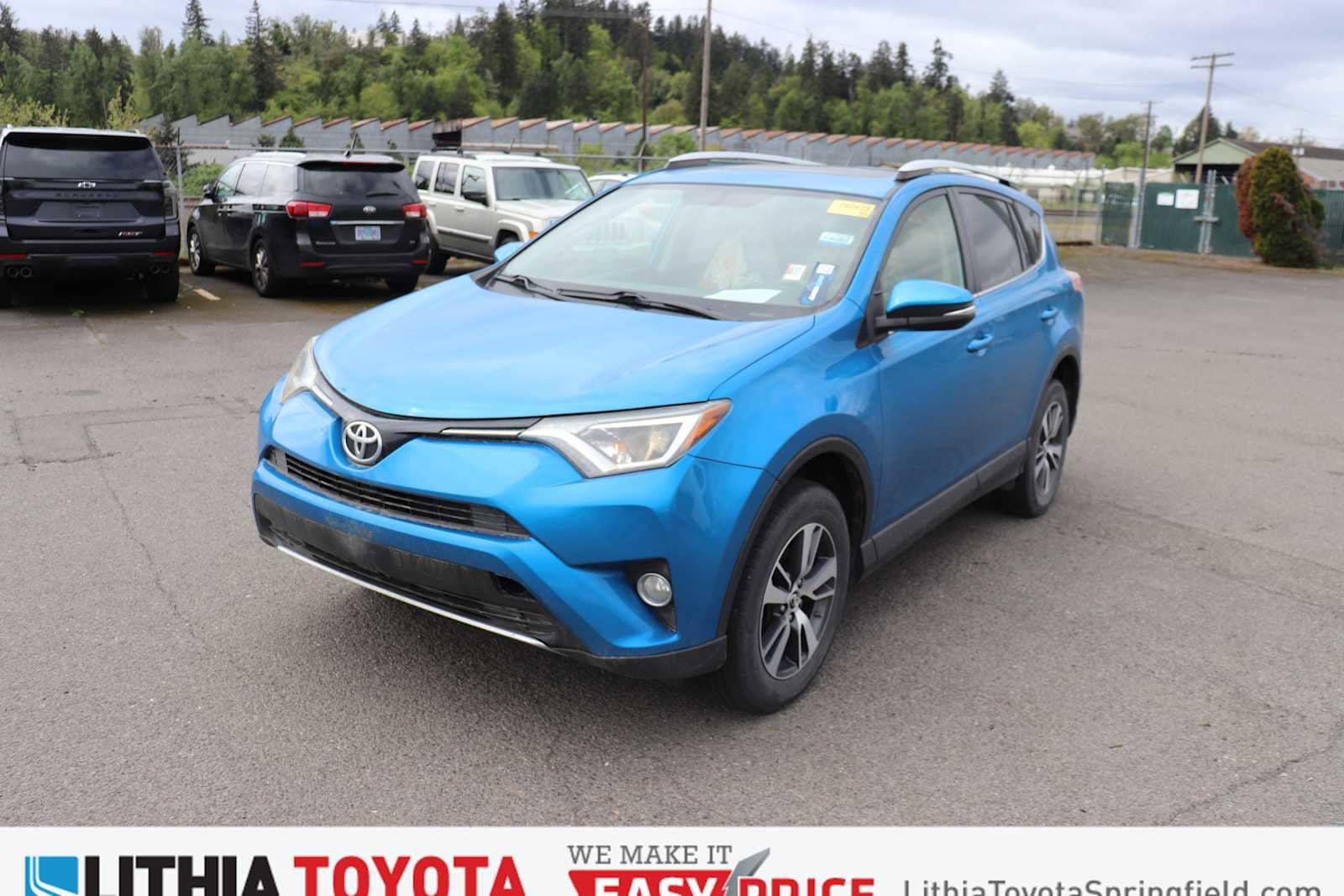 Thumbnail: 2016 Toyota RAV4 - 1