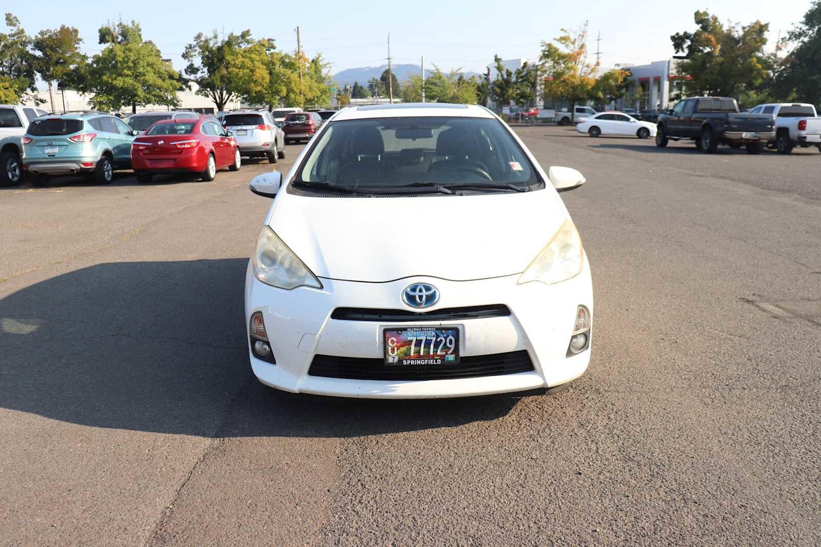 2012 Toyota Prius C Four photo 2
