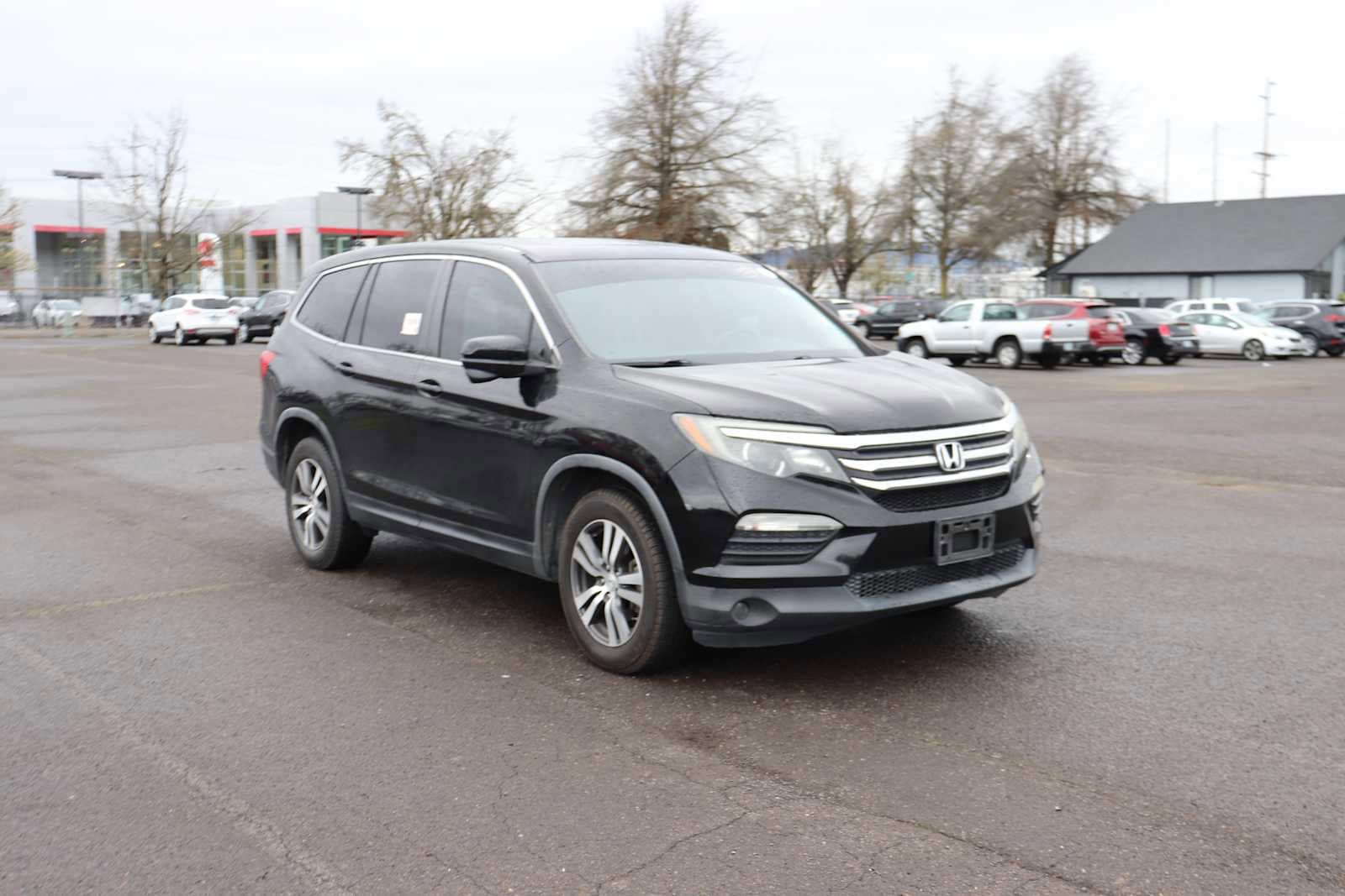 Thumbnail: 2016 Honda Pilot - 3