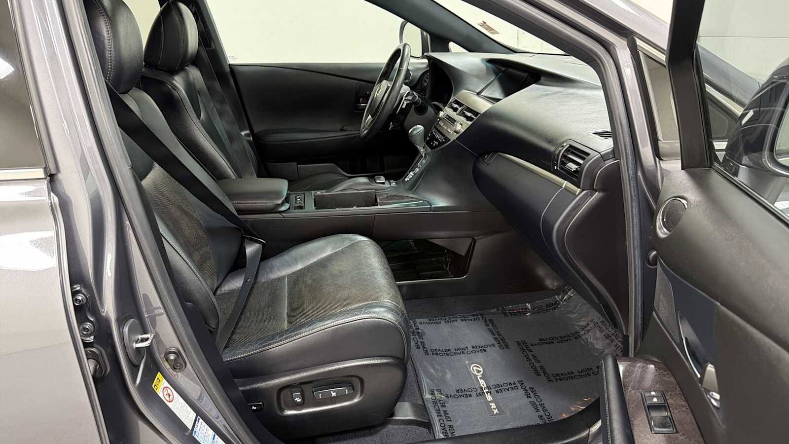 Thumbnail: 2015 Lexus RX - 30