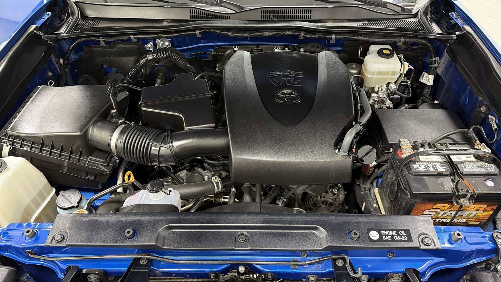 Thumbnail: 2018 Toyota Tacoma - 30