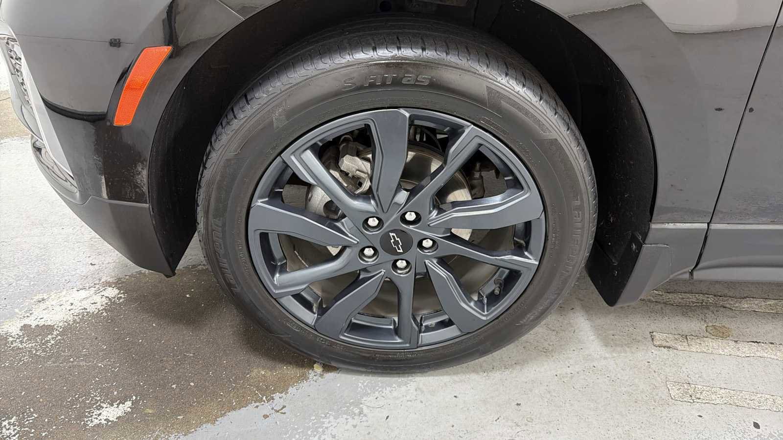 Thumbnail: 2022 Chevrolet Equinox - 10