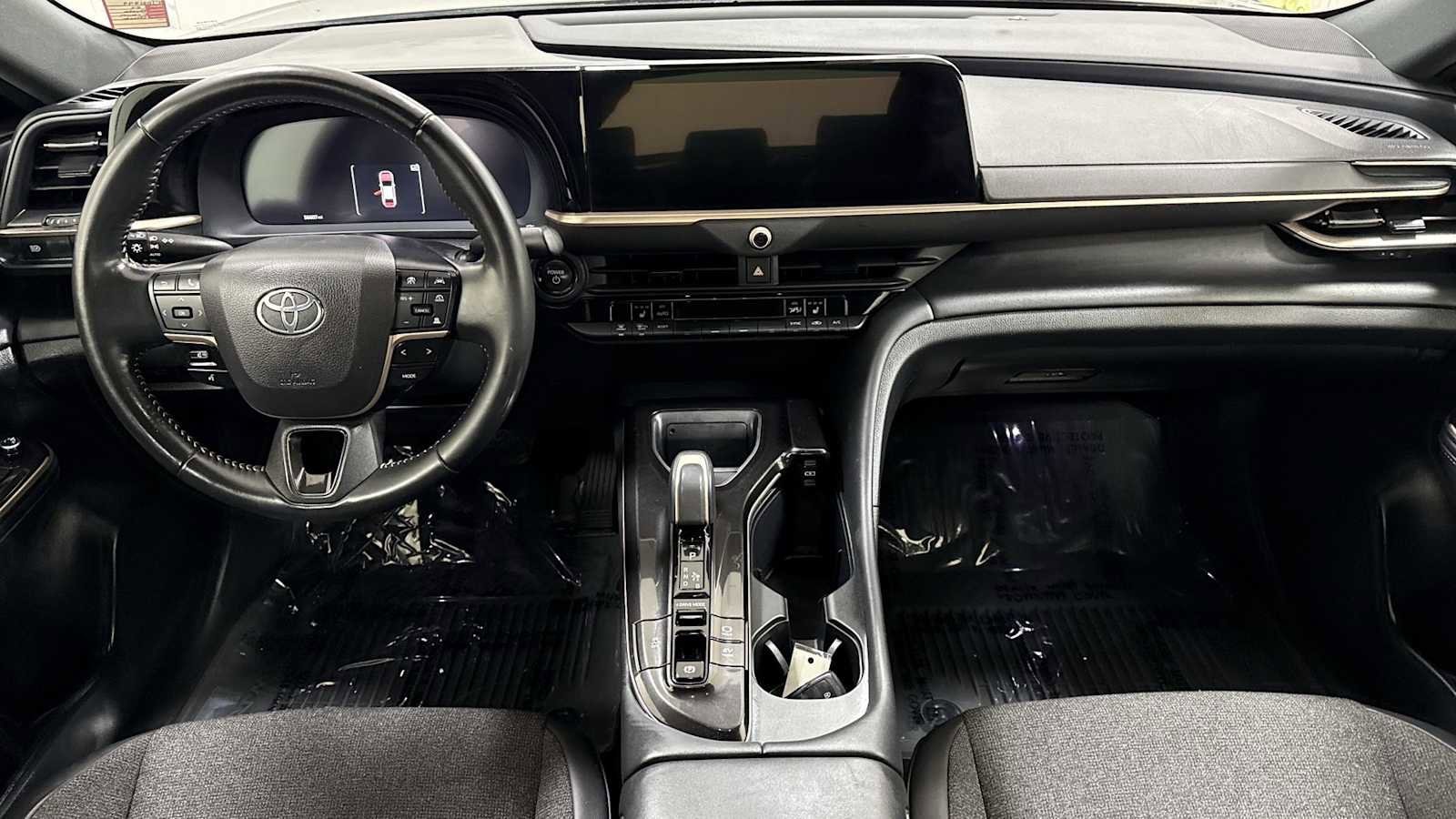 Thumbnail: 2024 Toyota Crown - 26