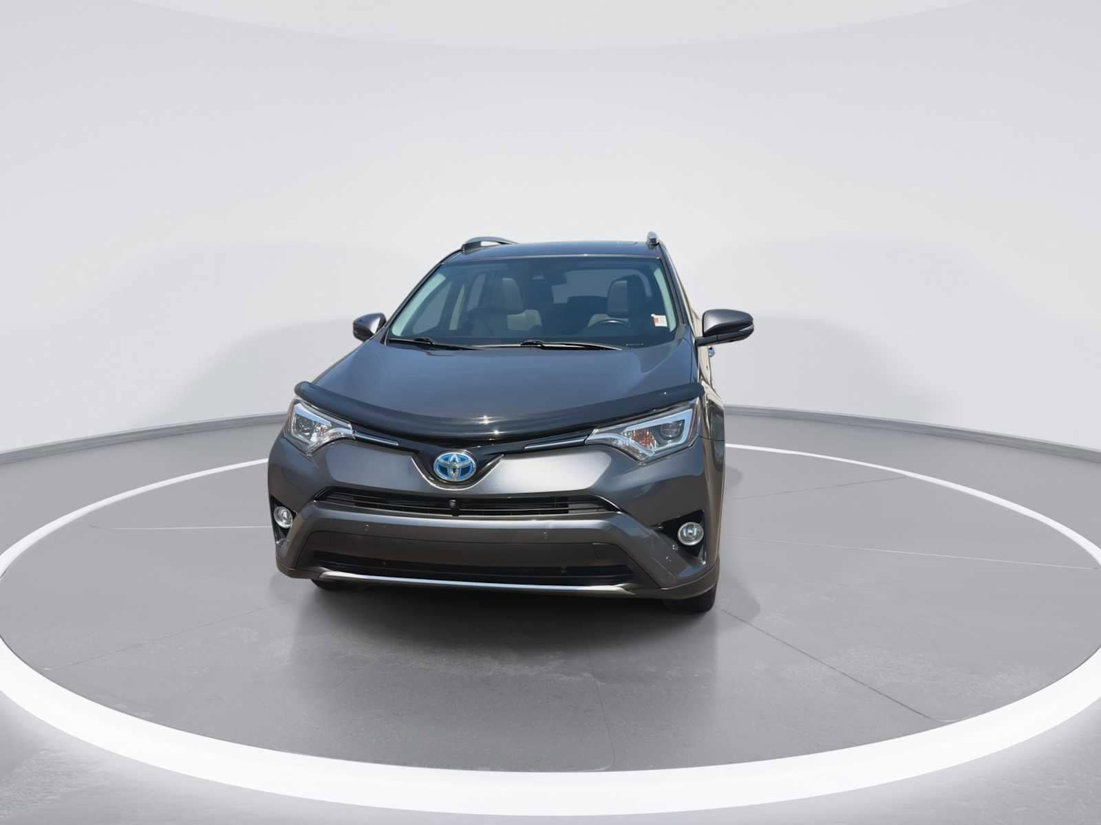 Thumbnail: 2016 Toyota RAV4 - 3