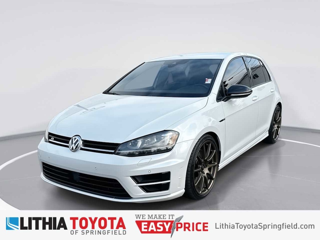 Used 2017 Volkswagen Golf R 4-Door w/DCC & Navigation (M6) Hatchback