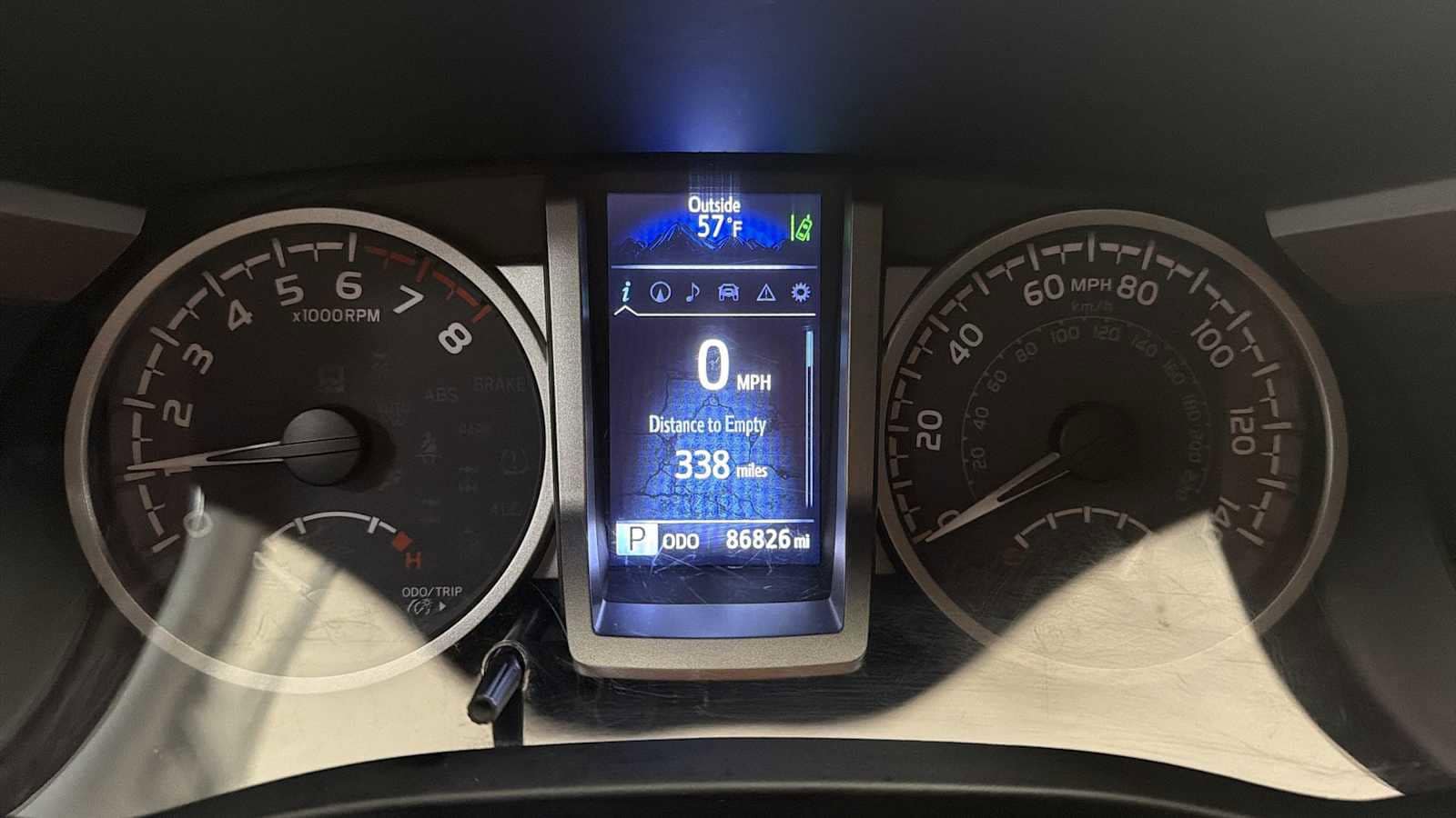 Thumbnail: 2022 Toyota Tacoma - 17